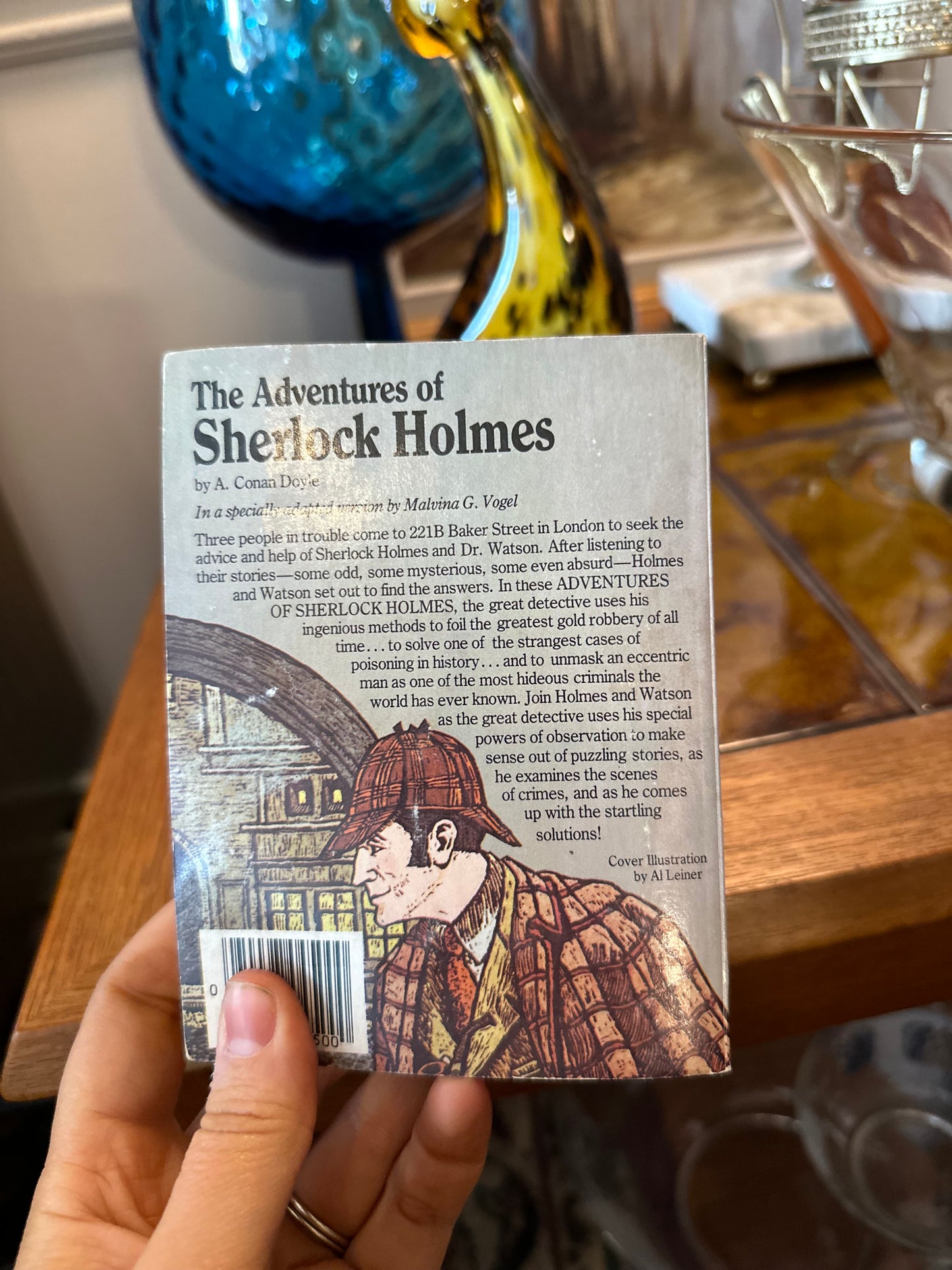 1983 Moby Books Illustrated Classics : The adventures of Sherlock Homes 4526