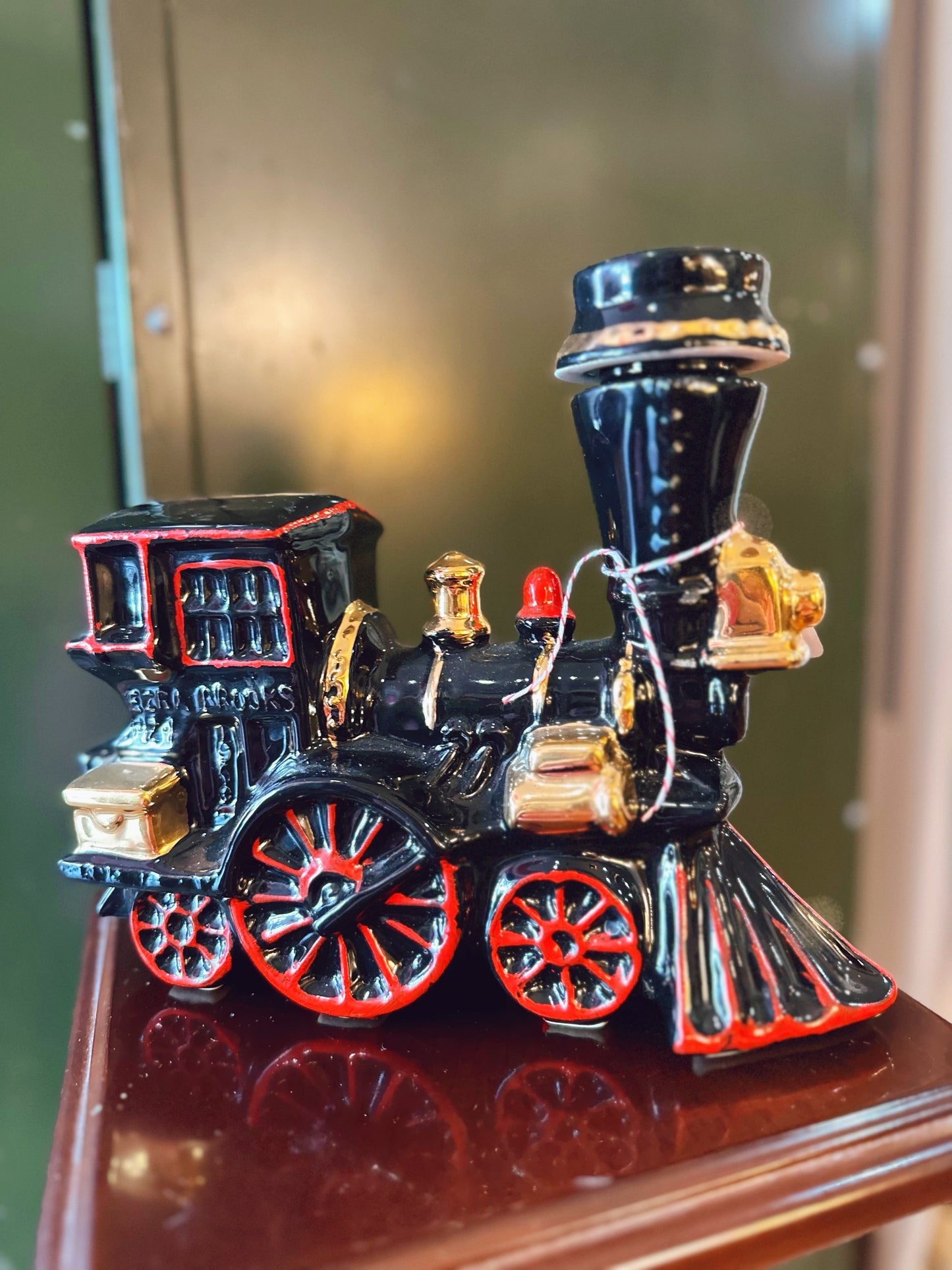 Genuine Heritage China Train Decanter