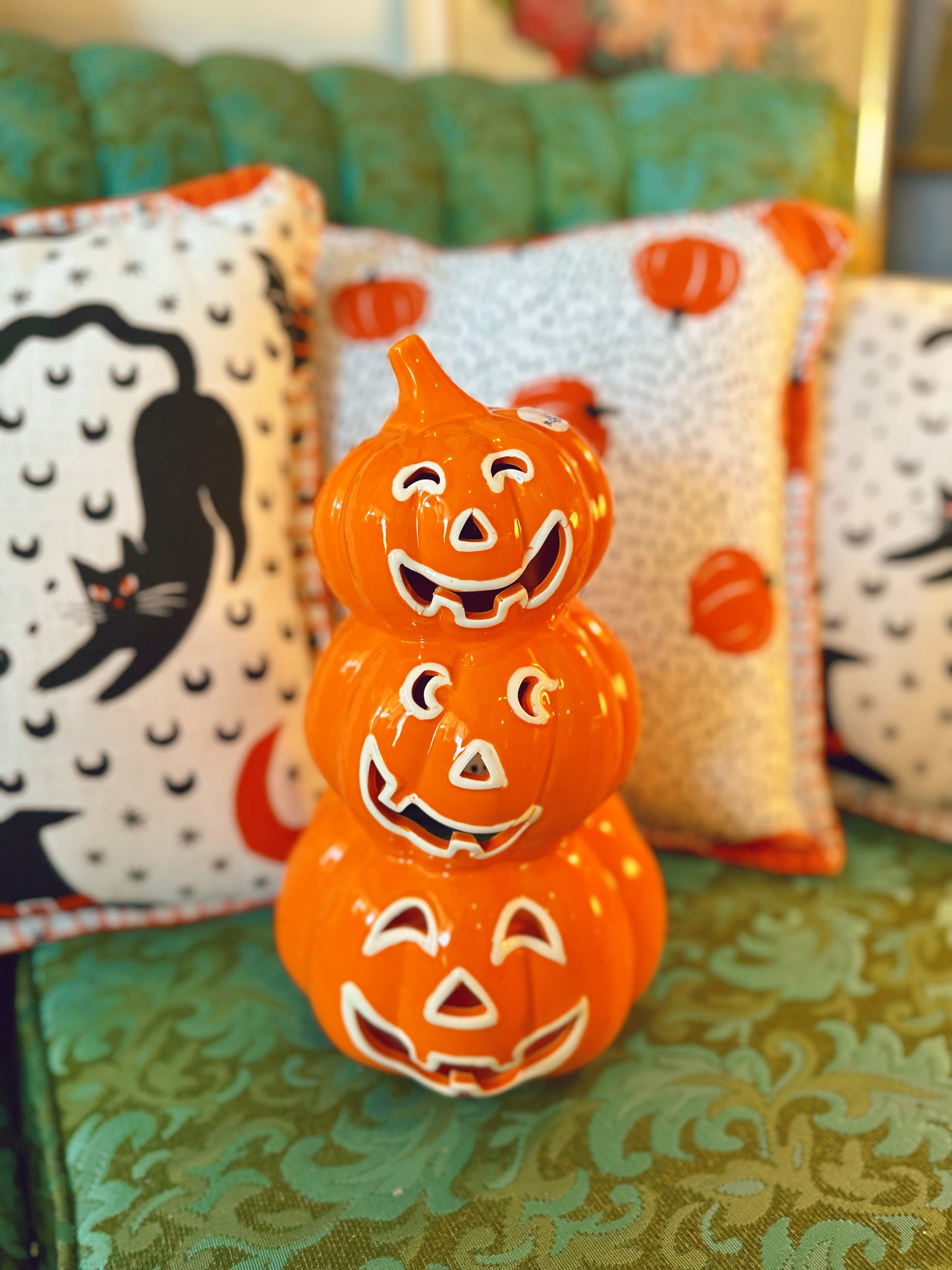 Stacking pumpkins ceramic candle holder