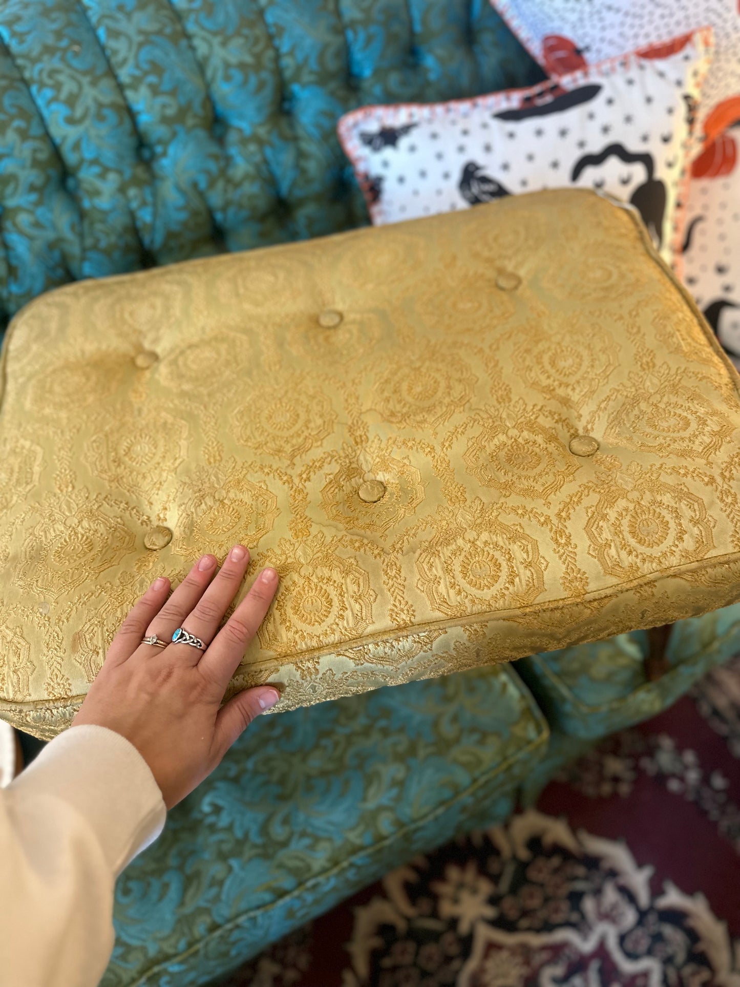 Large rectangular ottoman