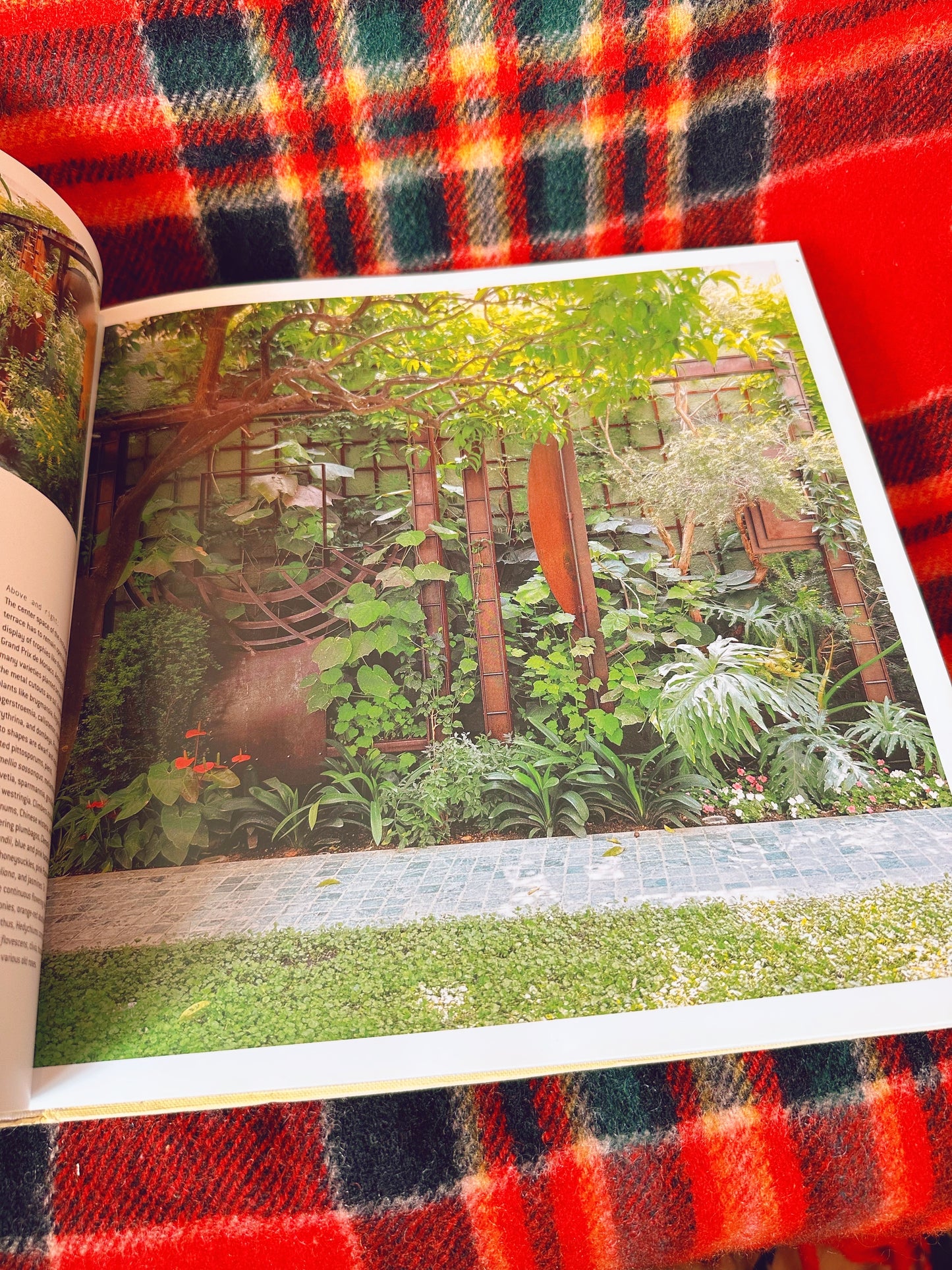 New Gardens in Provence coffee table book