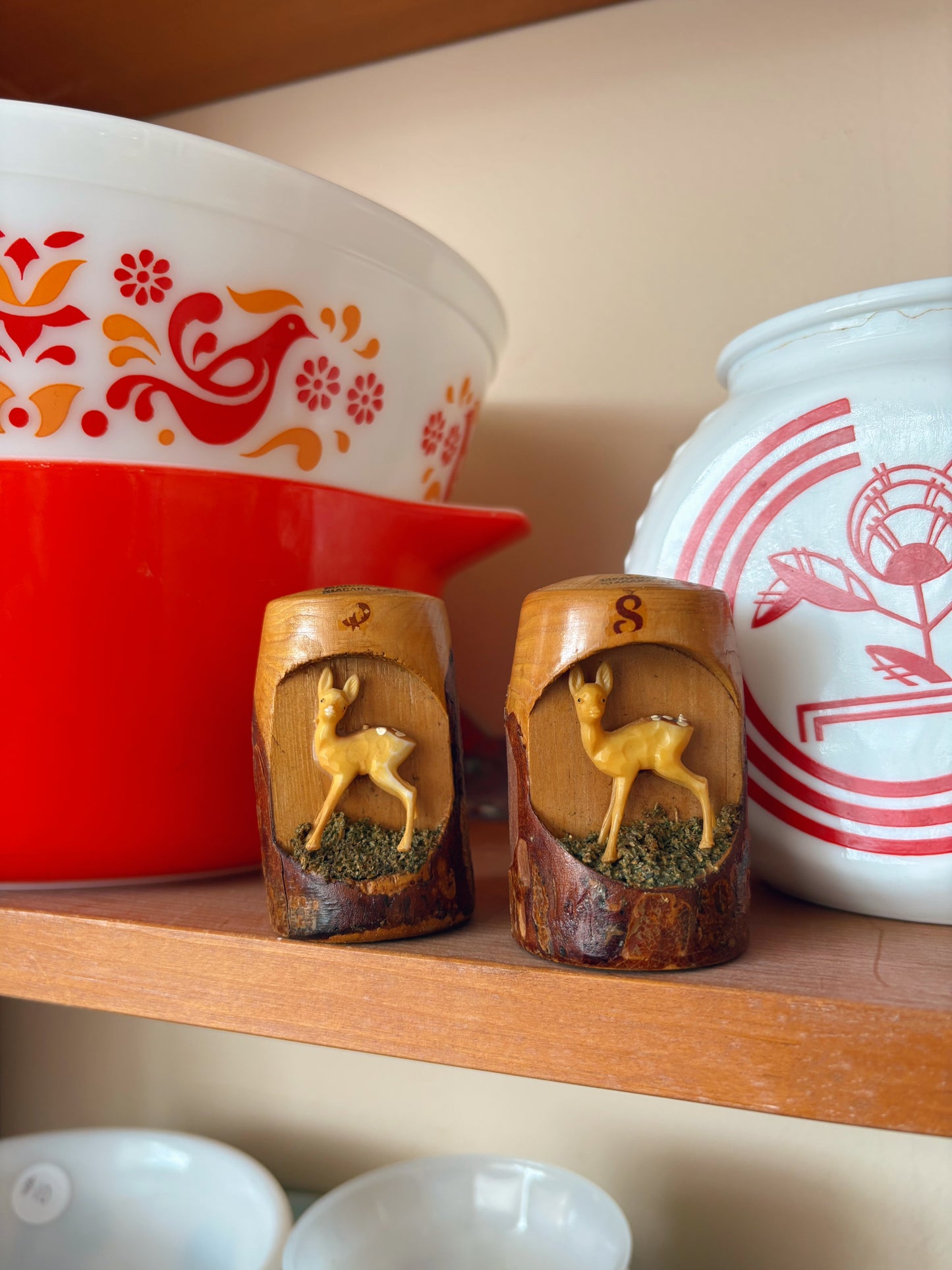 Wood deer cutout salt & pepper shaker set - Made in Japan