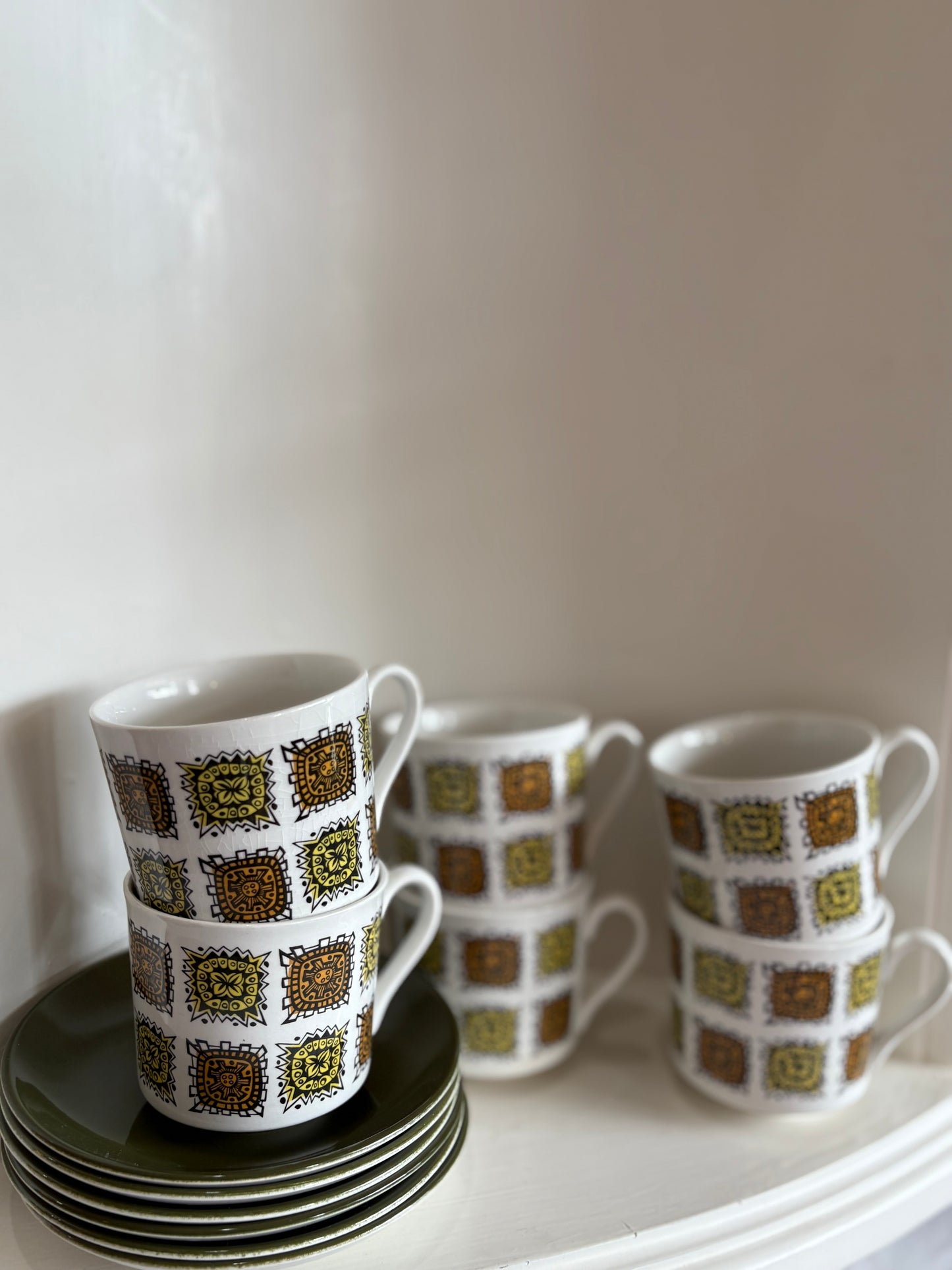 Myott’s Fine White Ironstone Mid Century cups & saucer set (6 pairs)