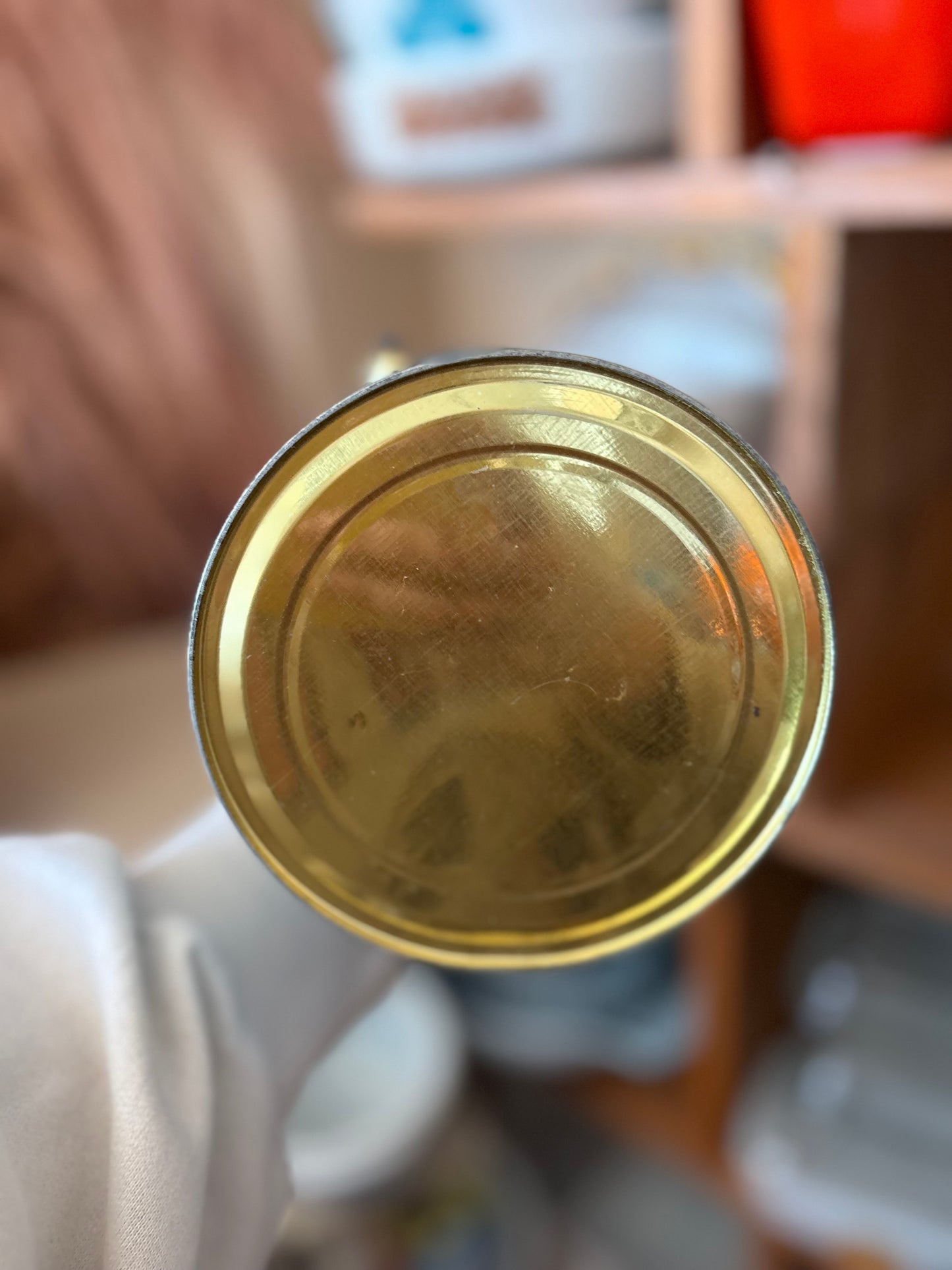 Large Pure Canadian Honey Vintage Tin