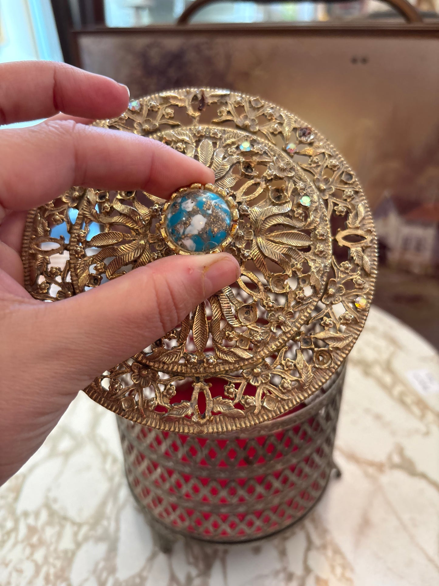Hollywood Regency large Round trinket dish - missing some gems