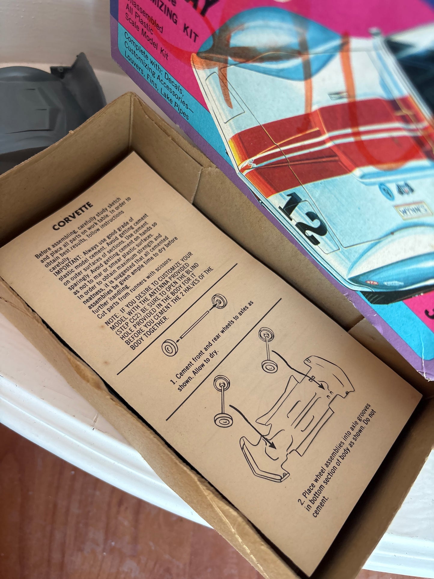 1970 Corvette Stingray Model Kit (complete)