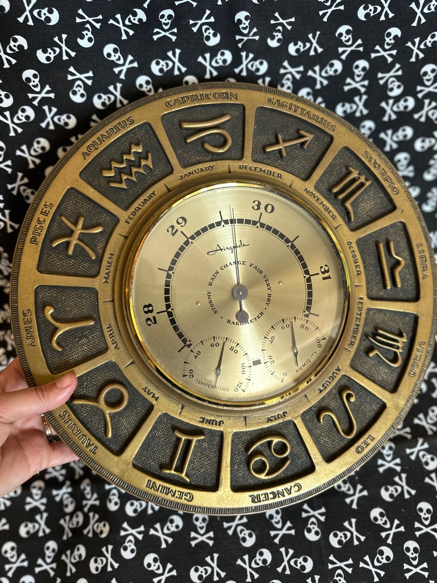 1960s Horoscope Airguide Barometer