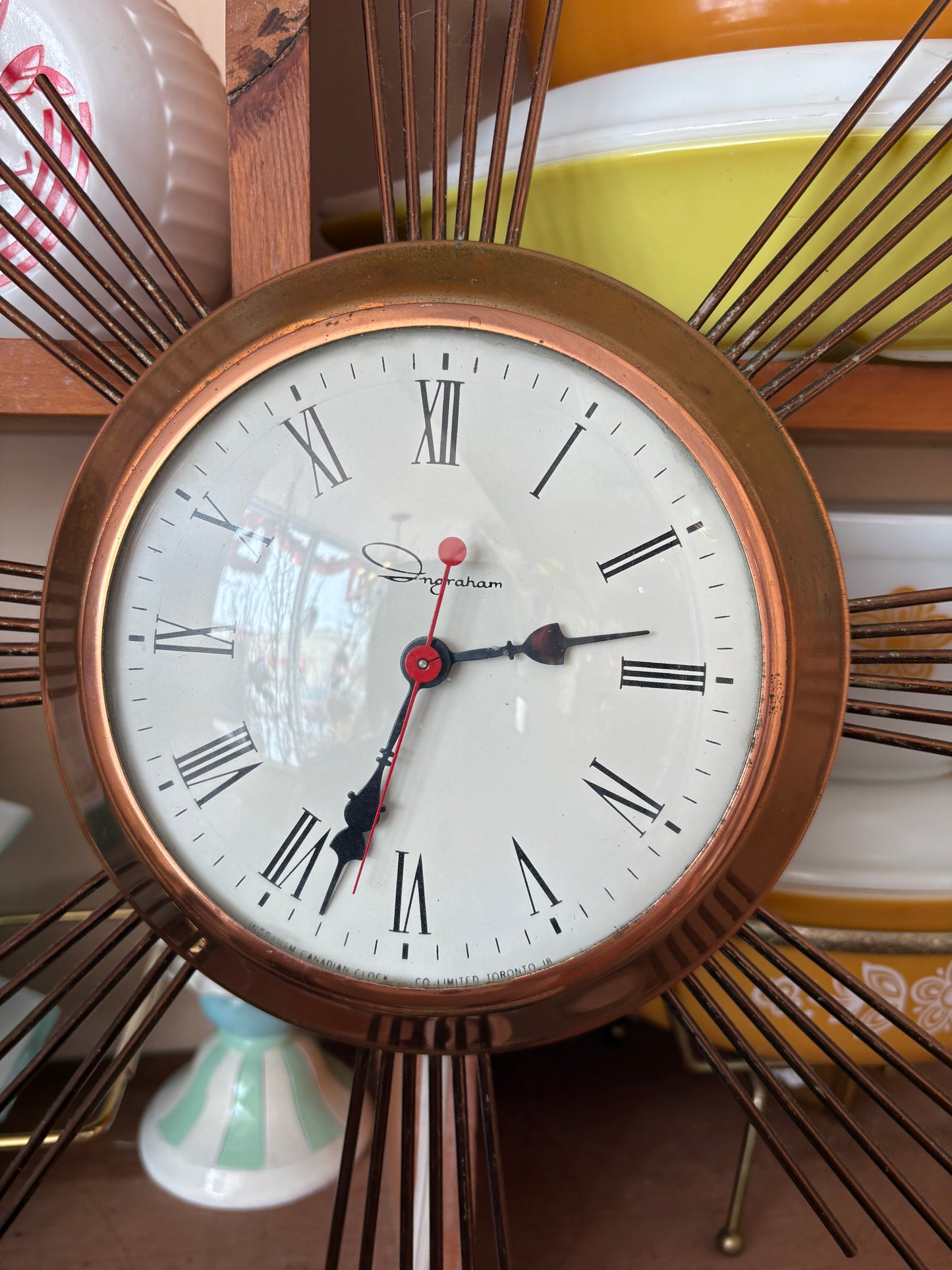1960s Ingraham Canadian Wall Clock - works great