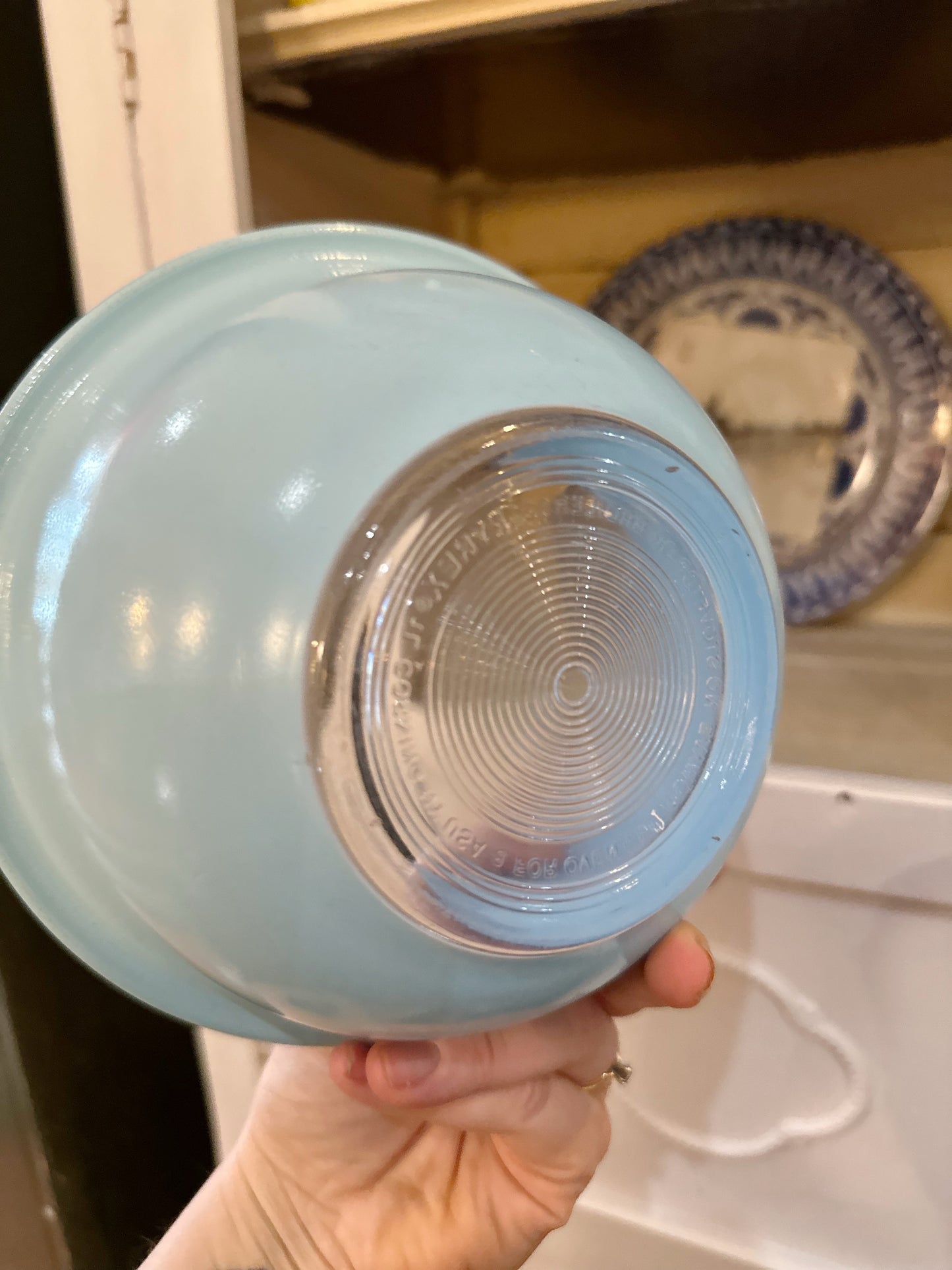 Small Pyrex mixing bowl in blue shade