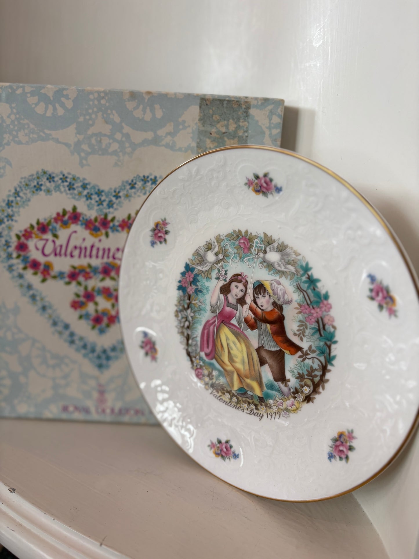1979 Valentines Day Royal Doulton Plate