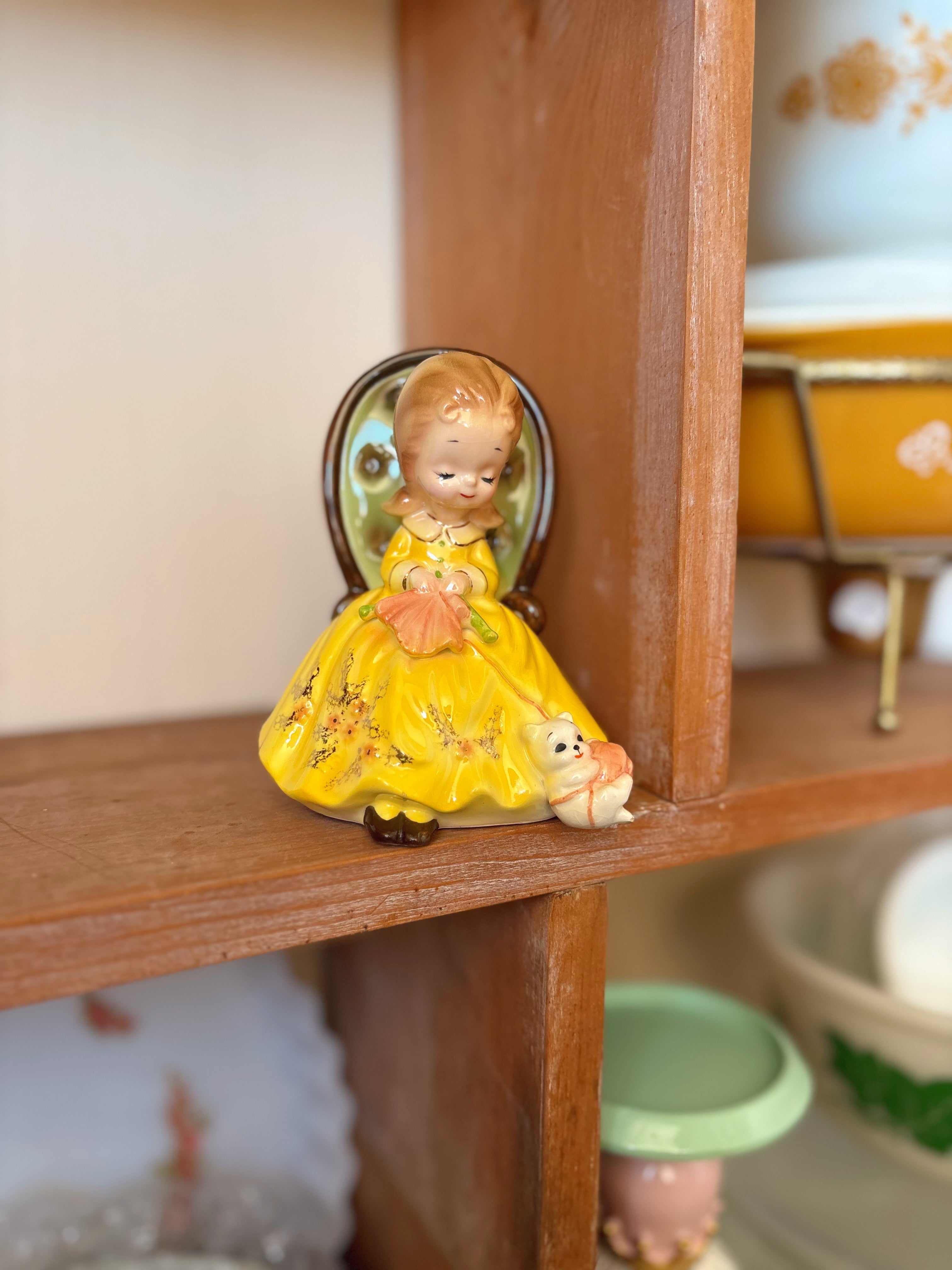 Figurines – prettyvintagecambridge