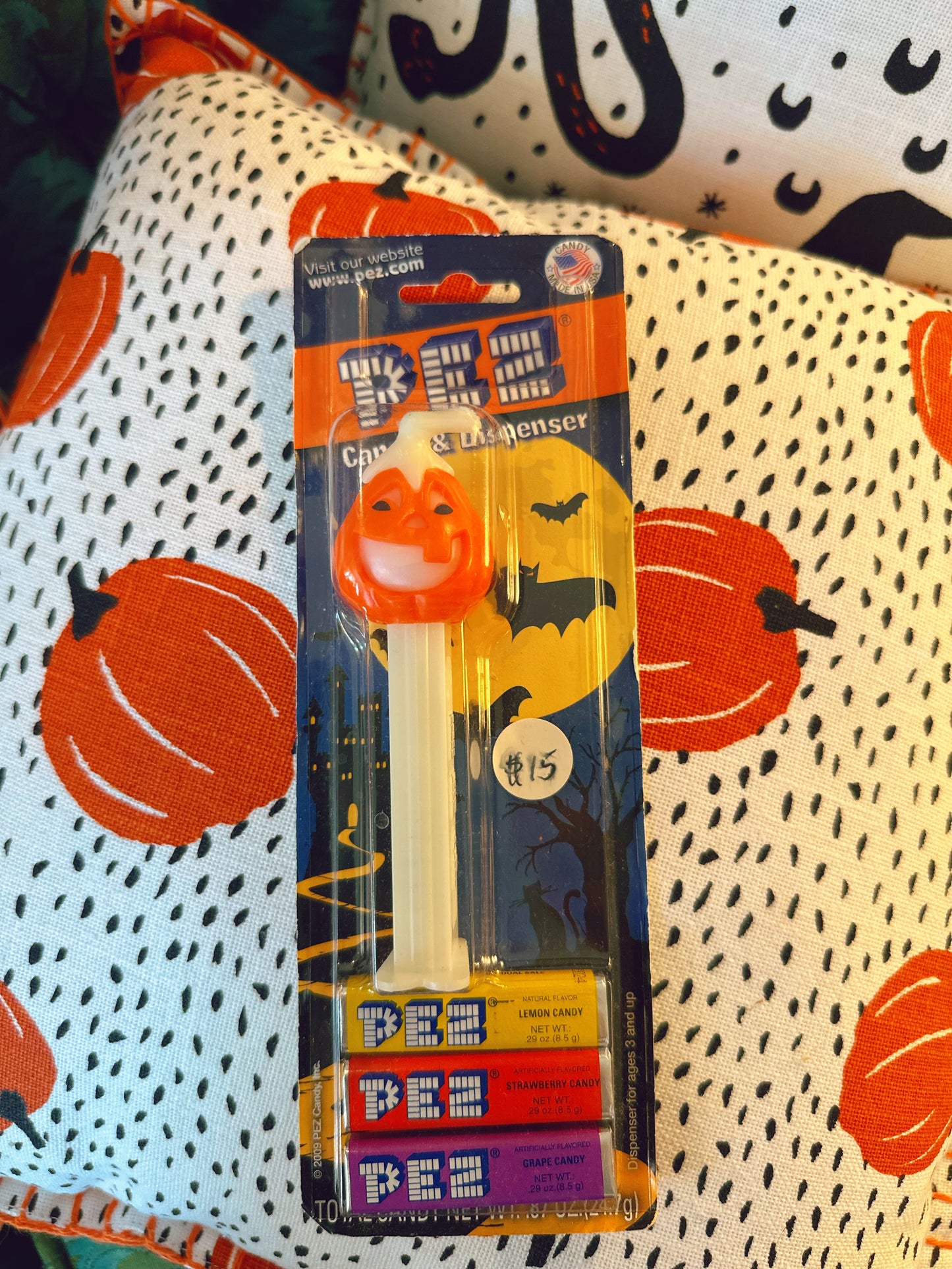 Pez vintage Halloween pumpkin