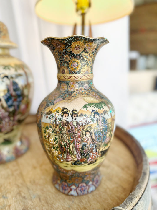 Satsuma Vase - hand painted