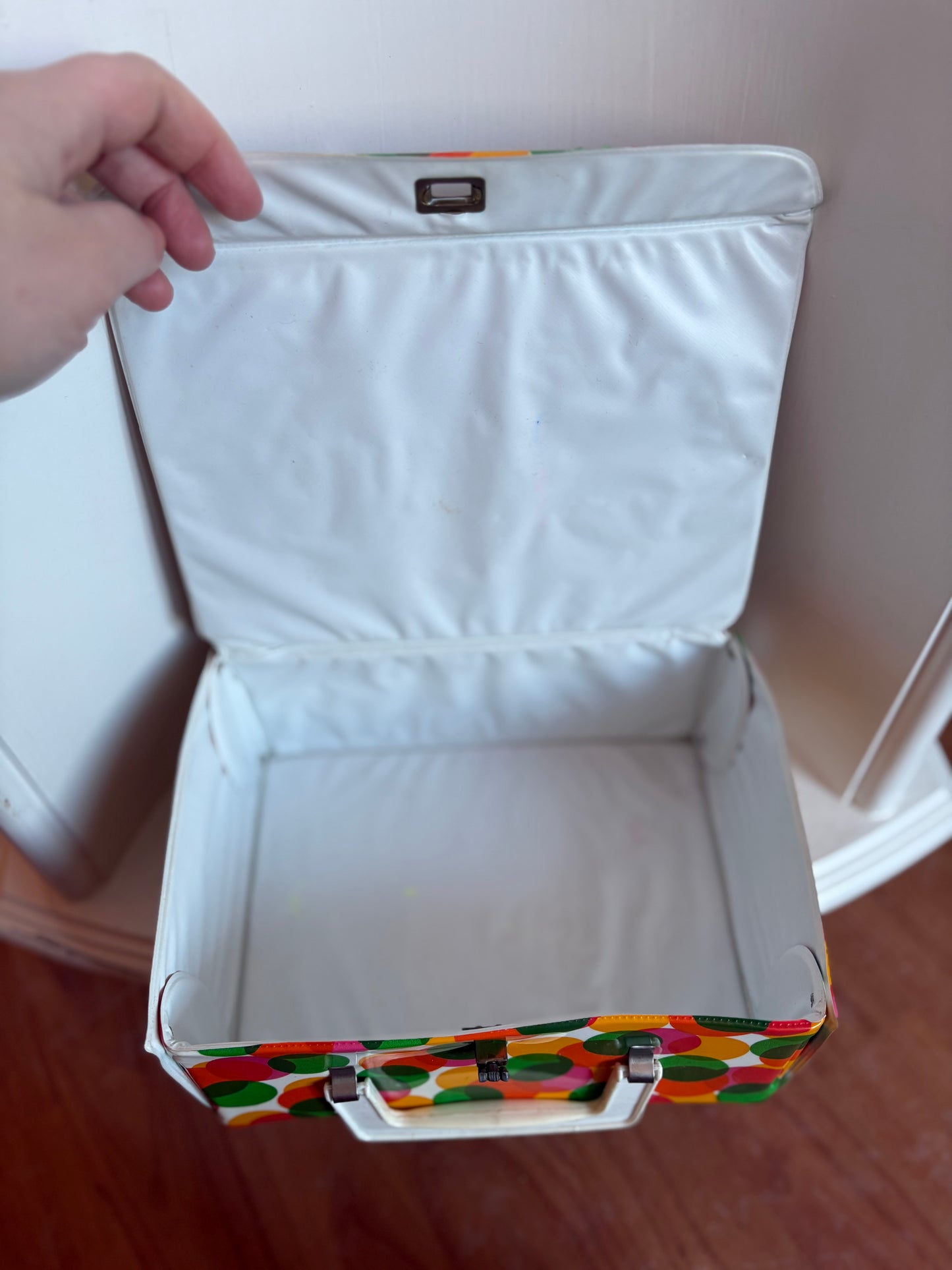 Mod lunchbox / carrying case