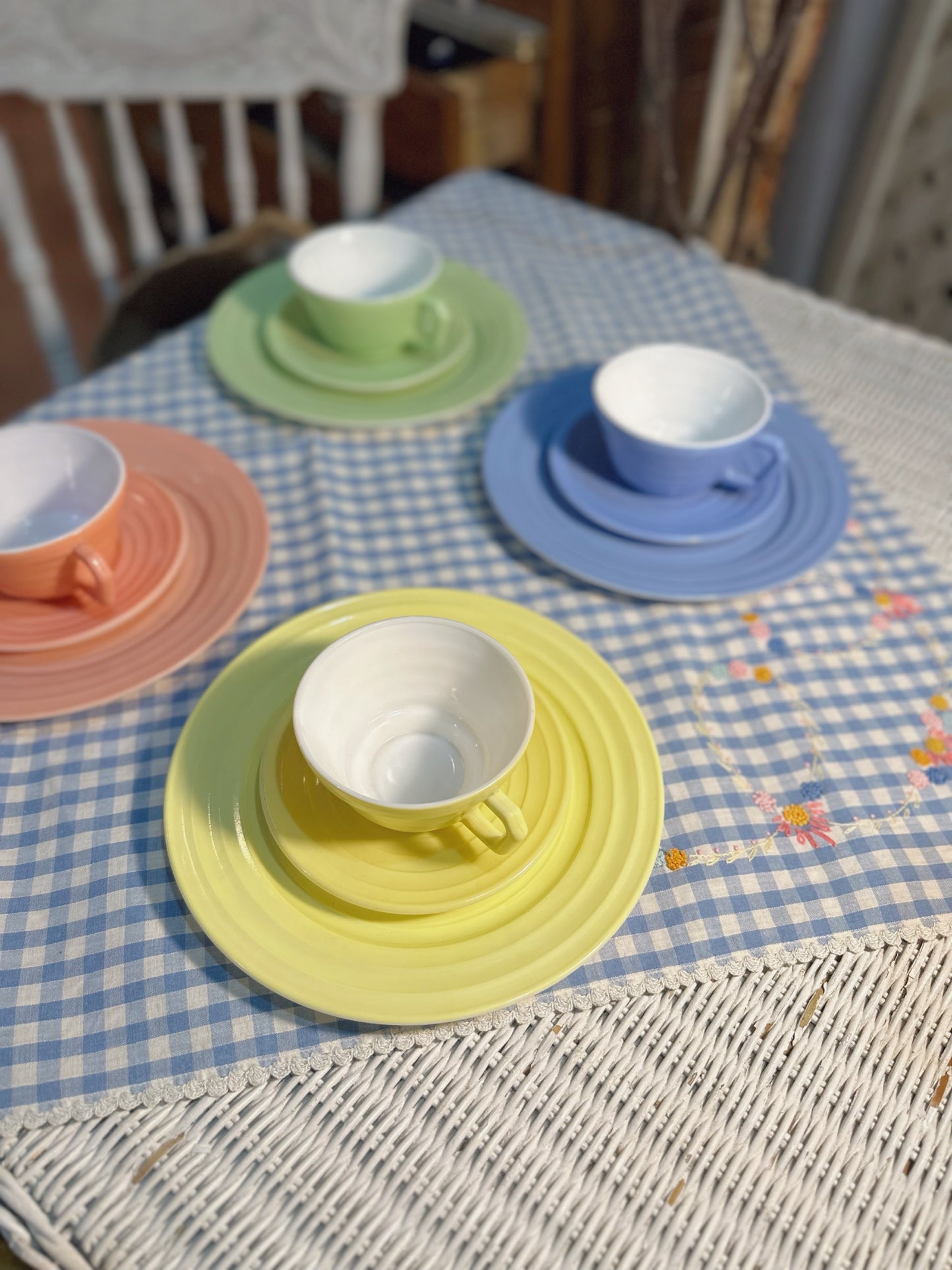 Set of 12 Hazel Atlas Moderntone Pastel dishes 1940s