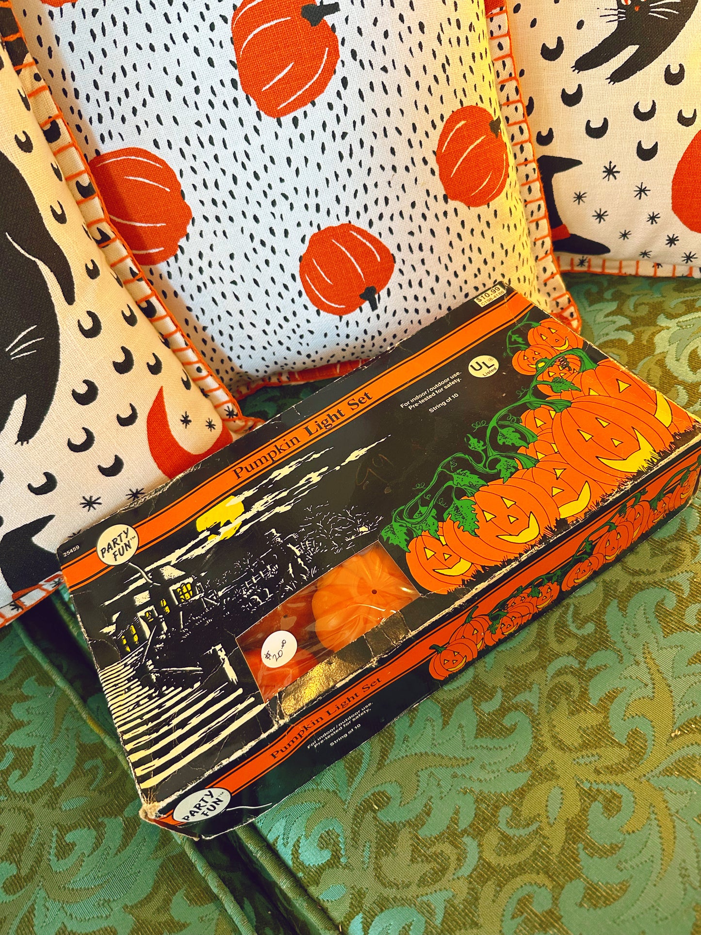 Pumpkin lights - vintage set in original box