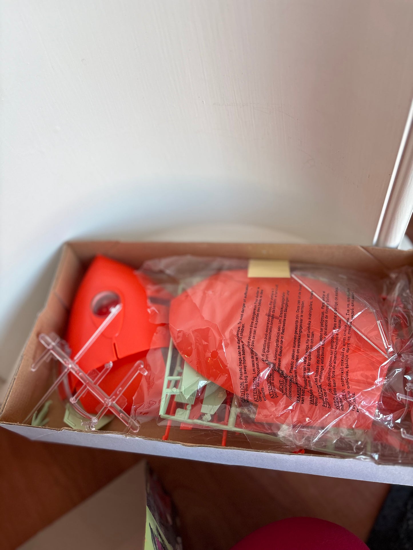 Land of Giants Spaceship all plastic assembly kit - complete