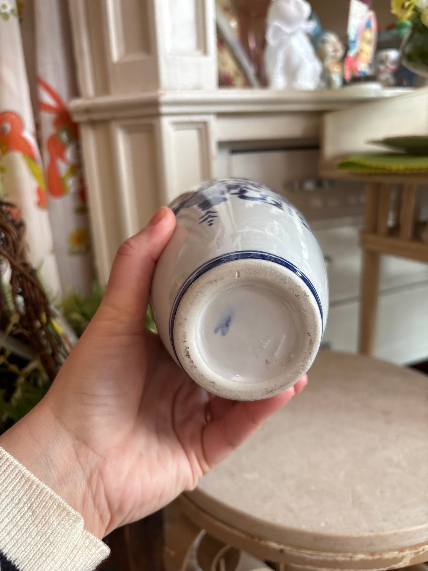 Blue and white ceramic vase