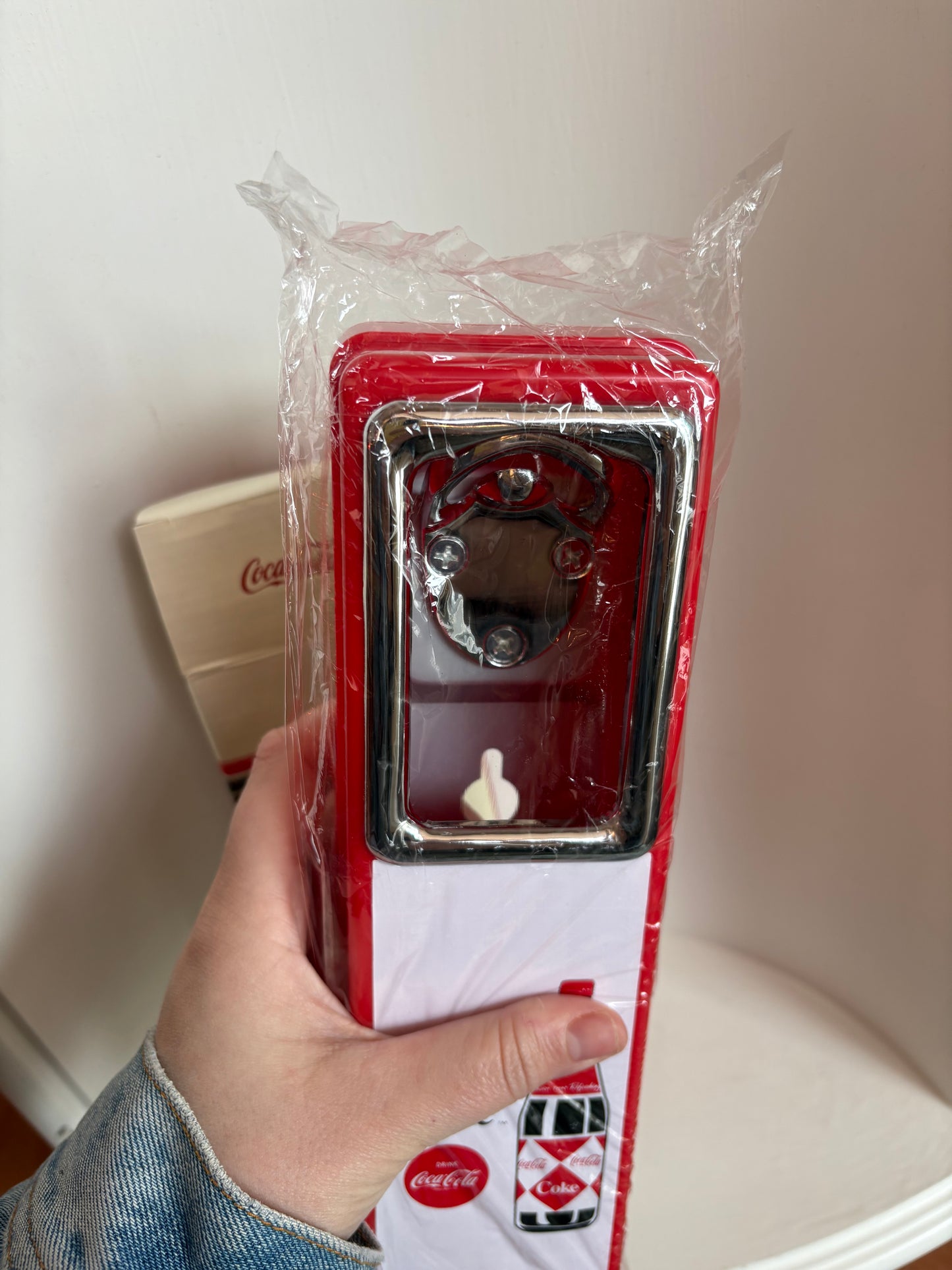 Coca Cola Bottle Opener & Cap Catcher - Retro Design