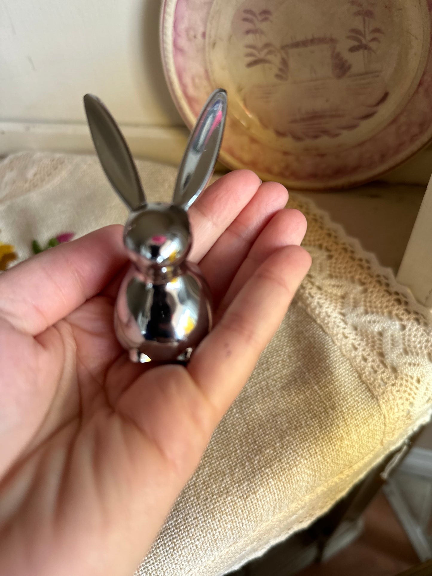 Umbra Zoola bunny Ring Holder