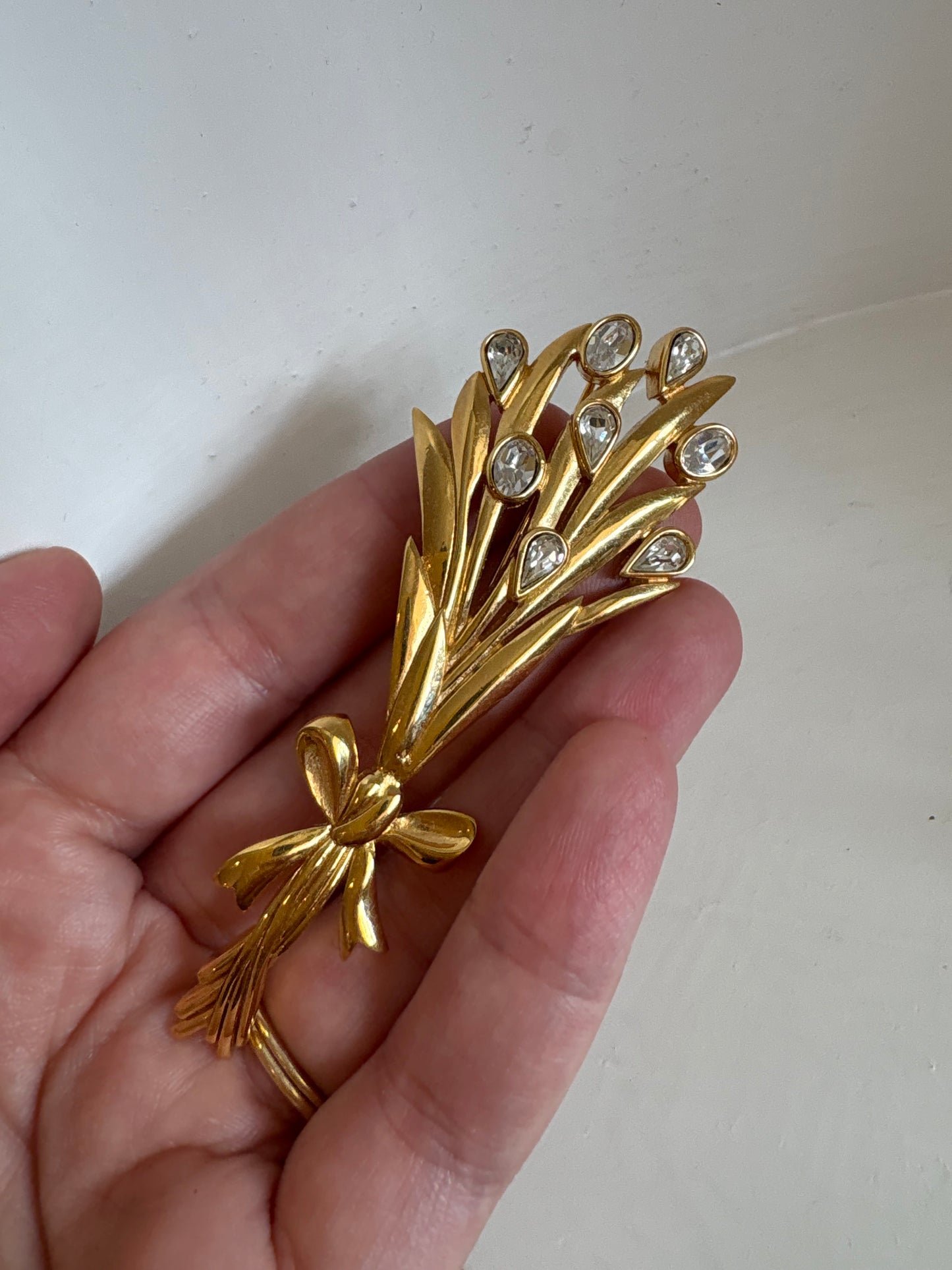 Brooch #10 - Nina Ricci bouquet