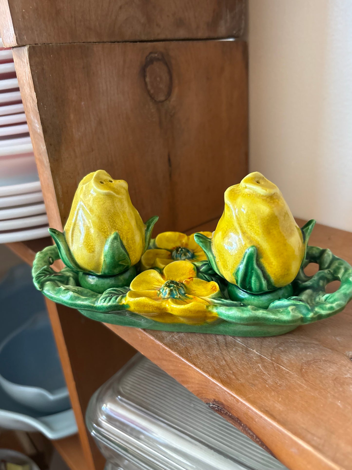 Yellow rosebud salt & pepper shakers with tray