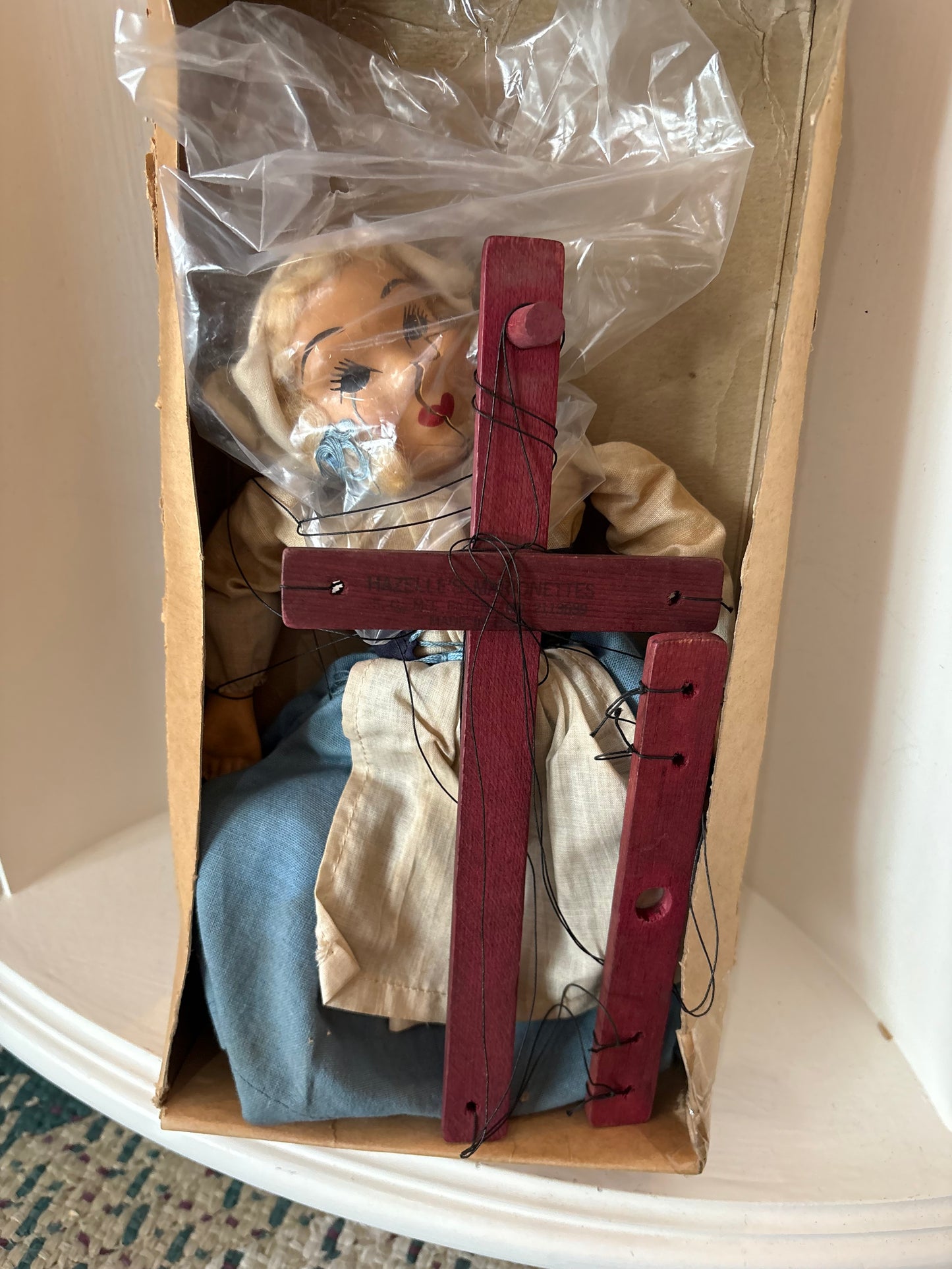 1940s Hazelle’s Dutch Girl Marionette Puppet
