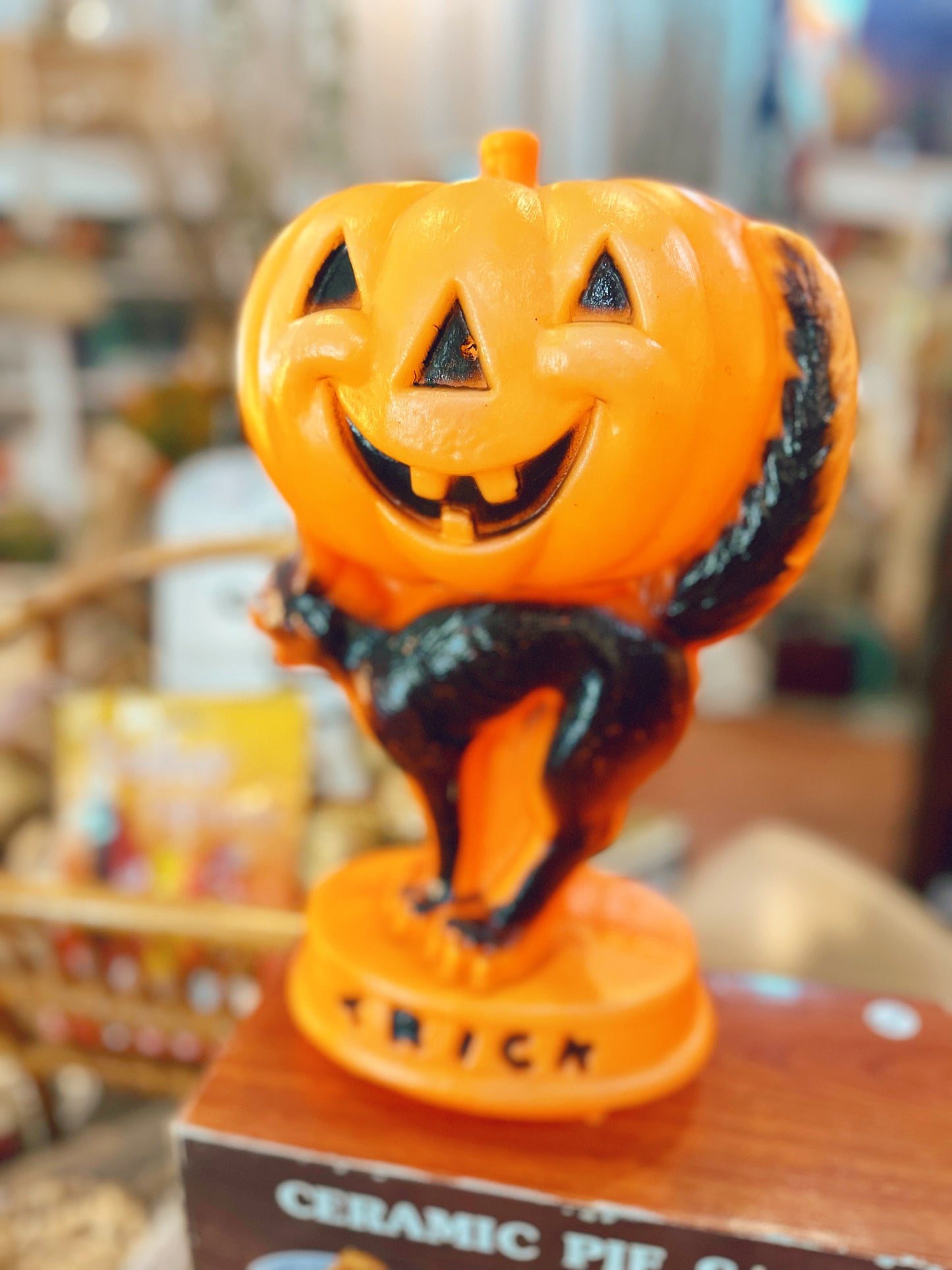 Trick or treat small blow vintage mold - Cat & Pumpkin