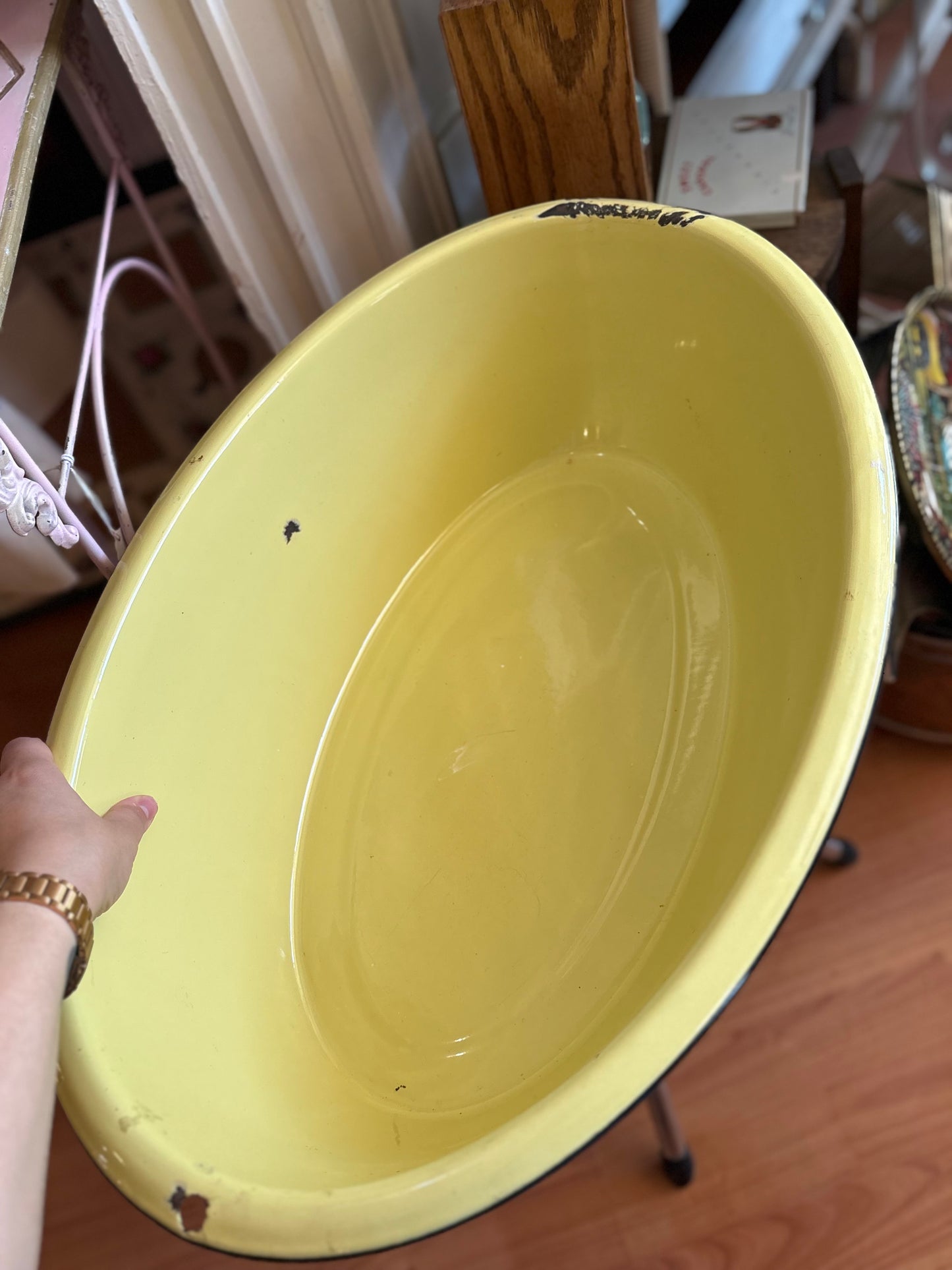 24” Enamled Steel Pan