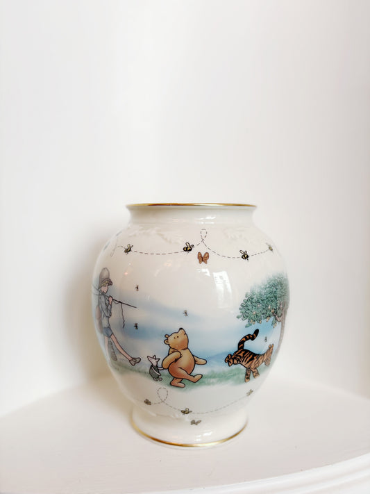 “The Honey Pot Vase” Lenox Winnie The Pooh Vase