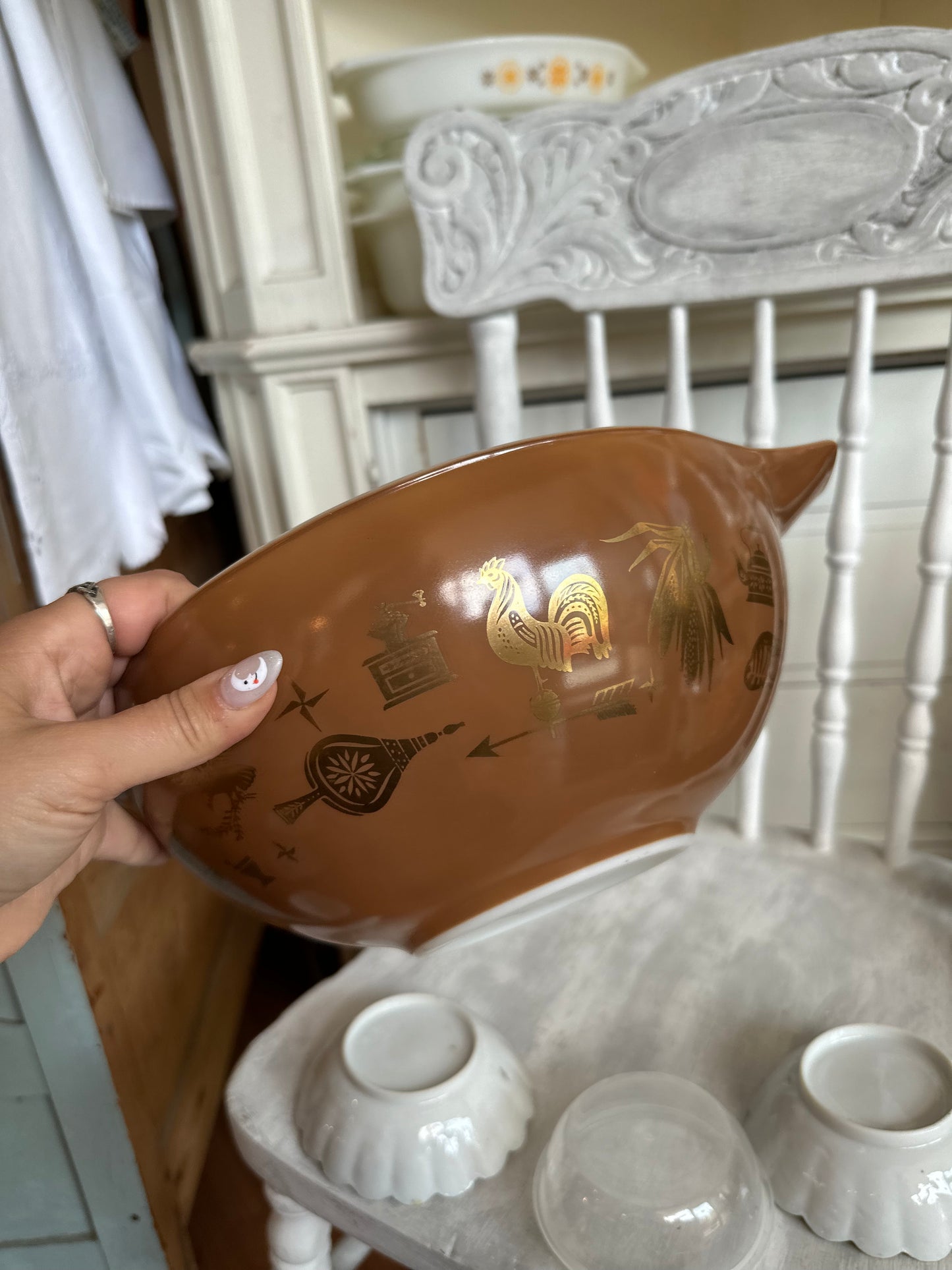 Early American Pyrex cinderella bowl 4 piece set