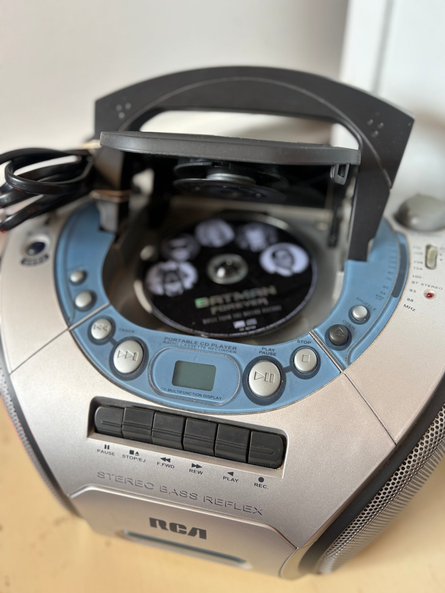 RCA CD & Cassette player - works great