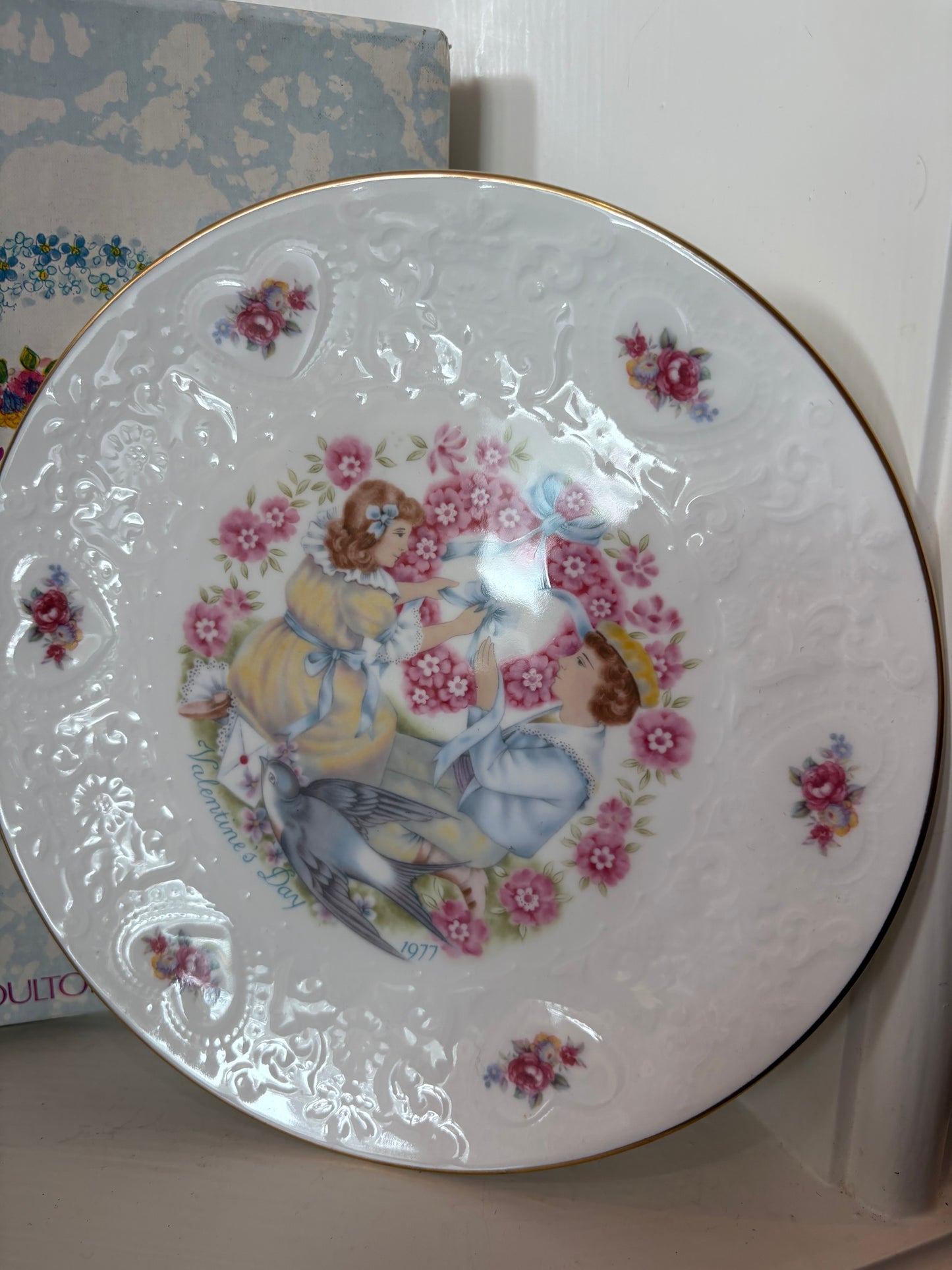 1977 Valentines Day Royal Doulton Plate