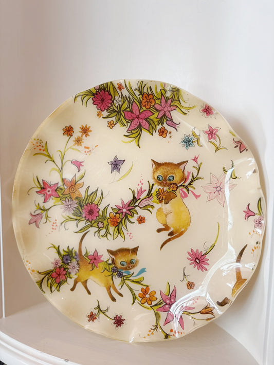 Fibreglass Cat Tray with florals