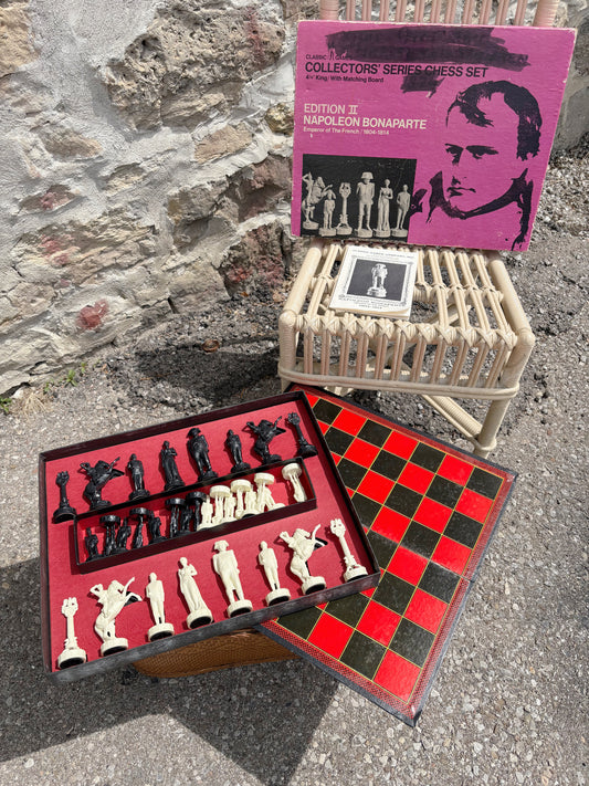 Collectors Series Chess Set - Napoleon Bonaparte