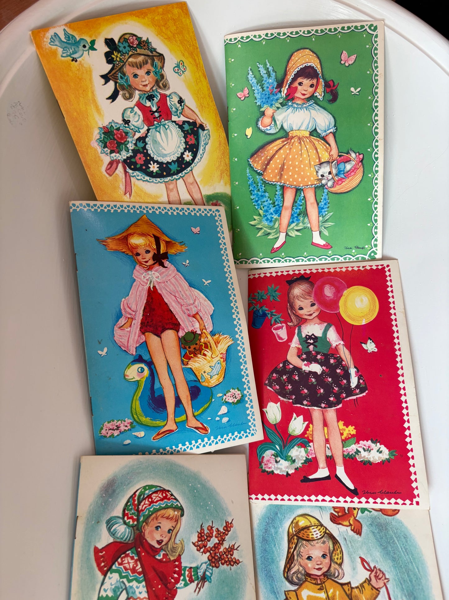 Little Miss Moppet box of cutout cards
