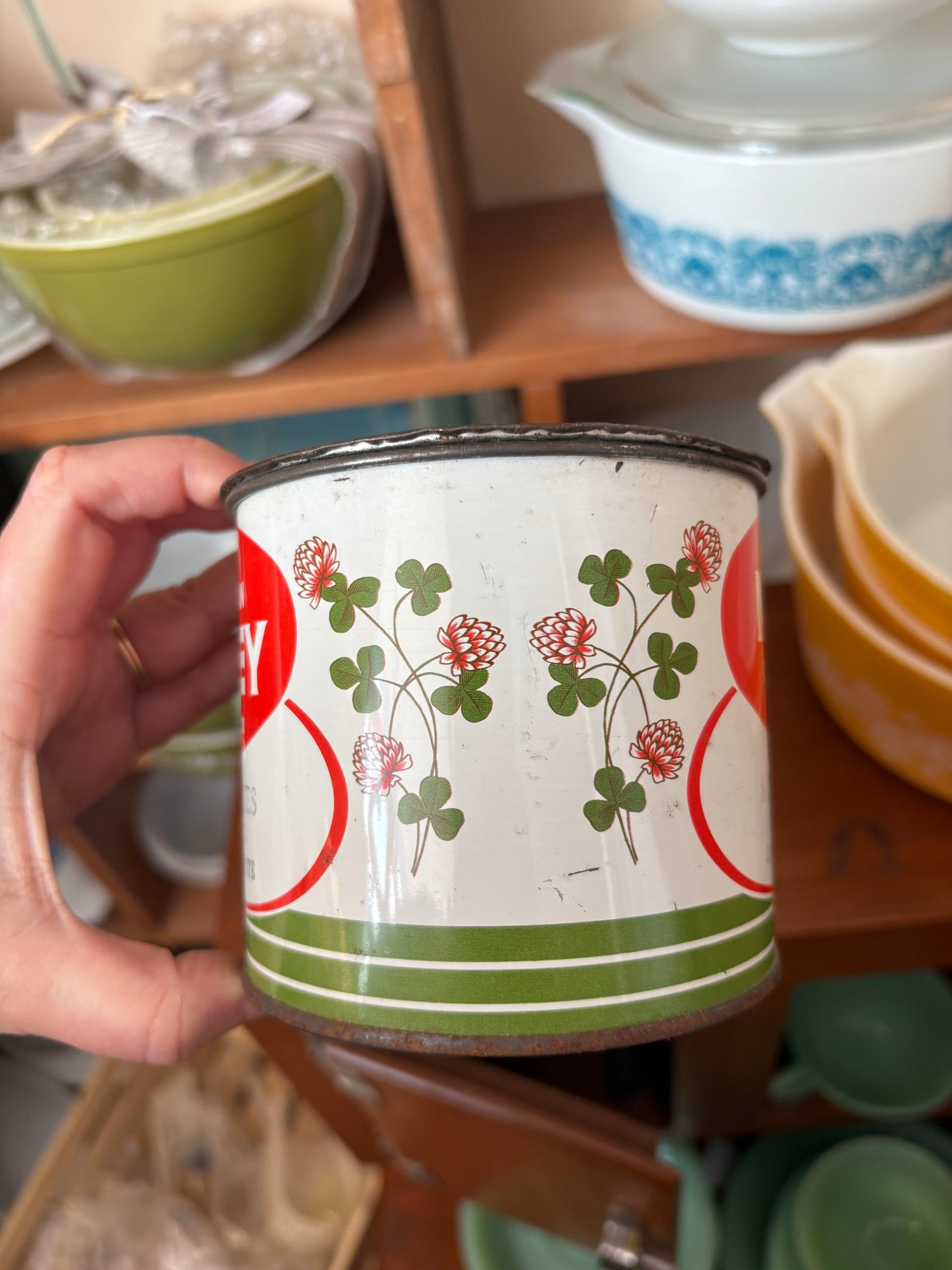 Munro Apiaries Pure Canadian Honey Tin - Alvinston ON