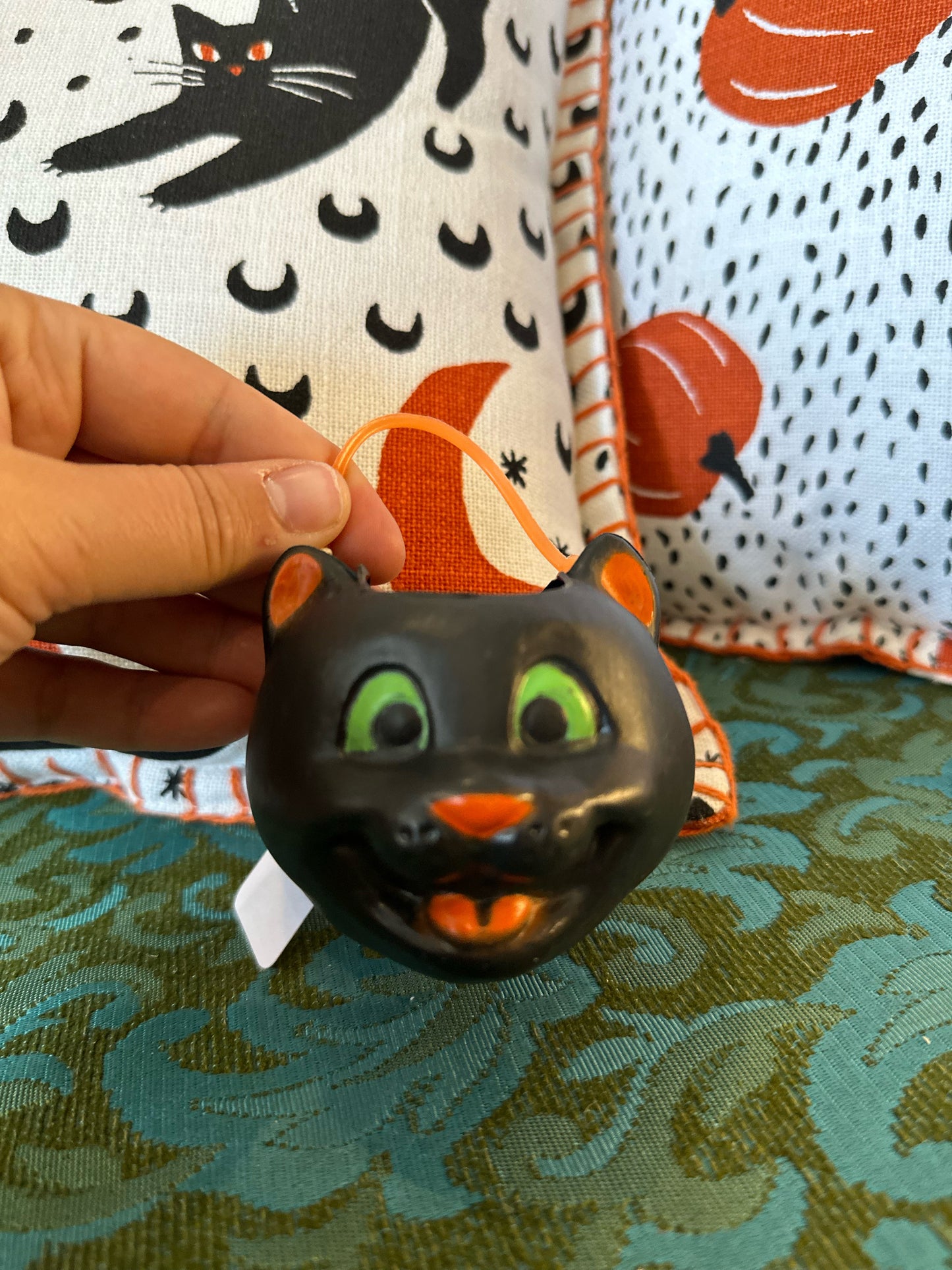 Mini Halloween Cat bucket (1990)