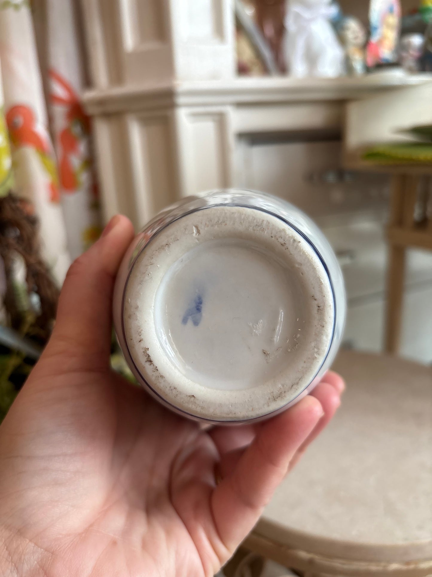 Blue and white ceramic vase