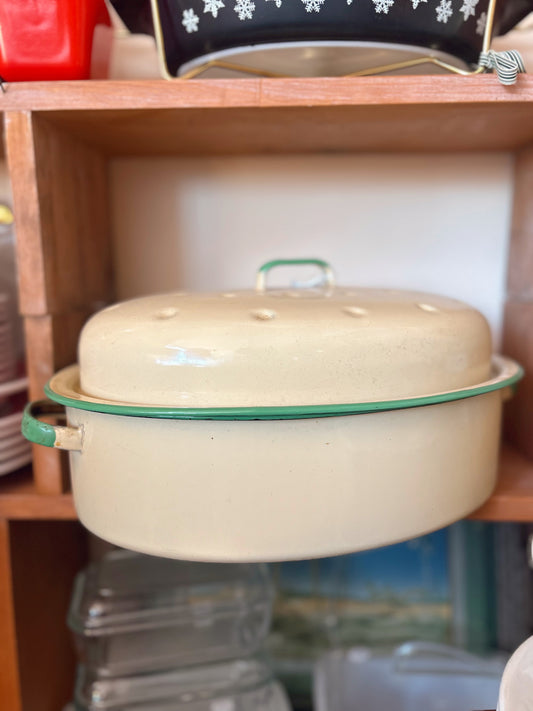 Oval Enamelware Roasting Pan - green trim