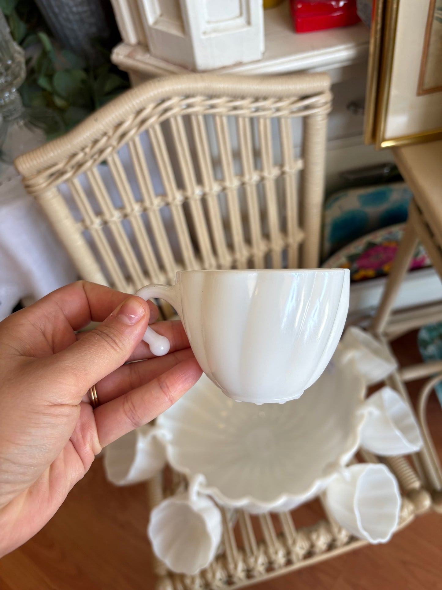 Hazel Atlas 1950s Punch Bowl Set