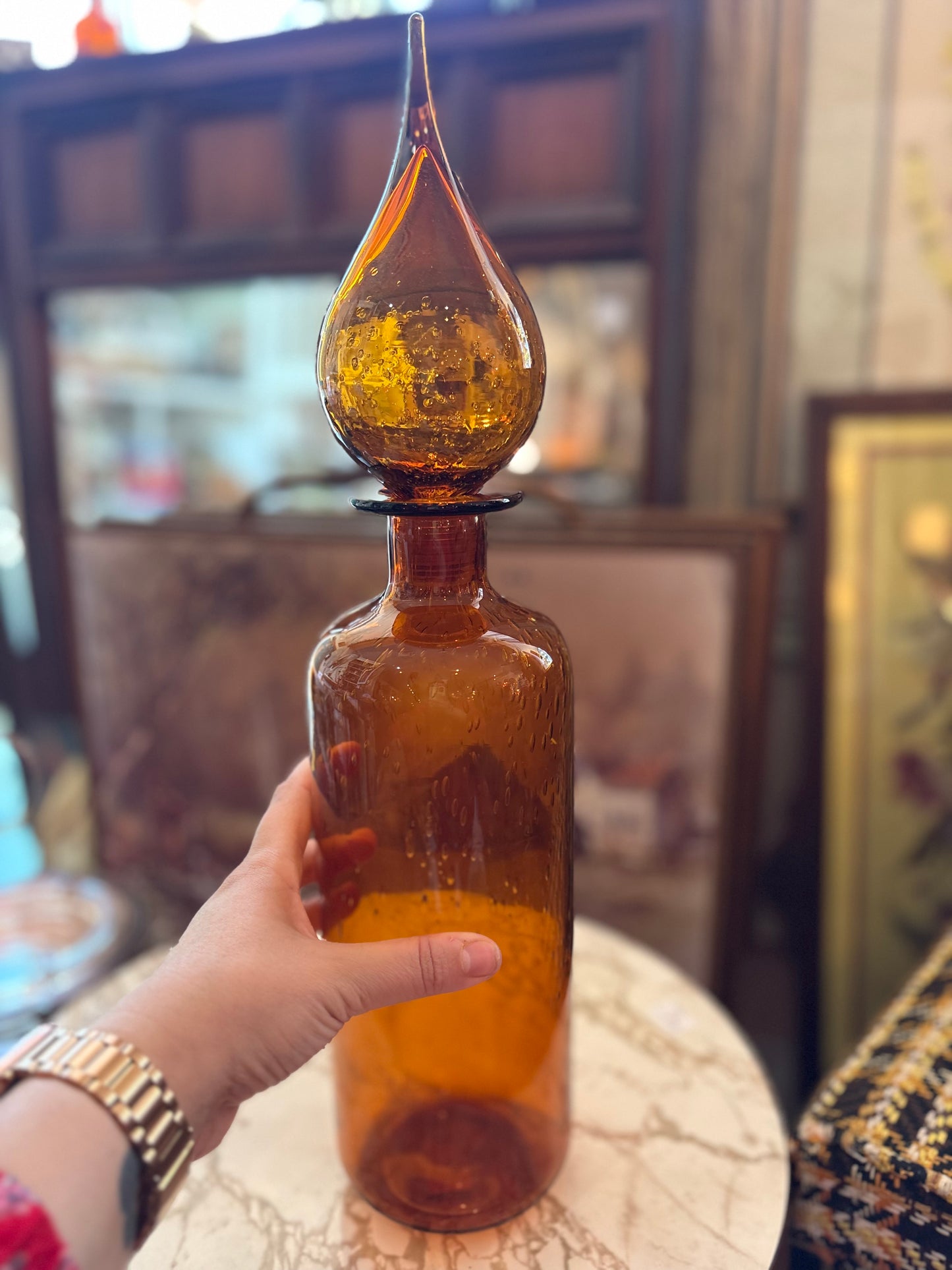 Amber bottle with lid - decanter