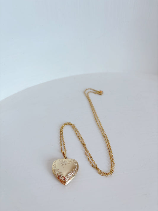 Heart locket