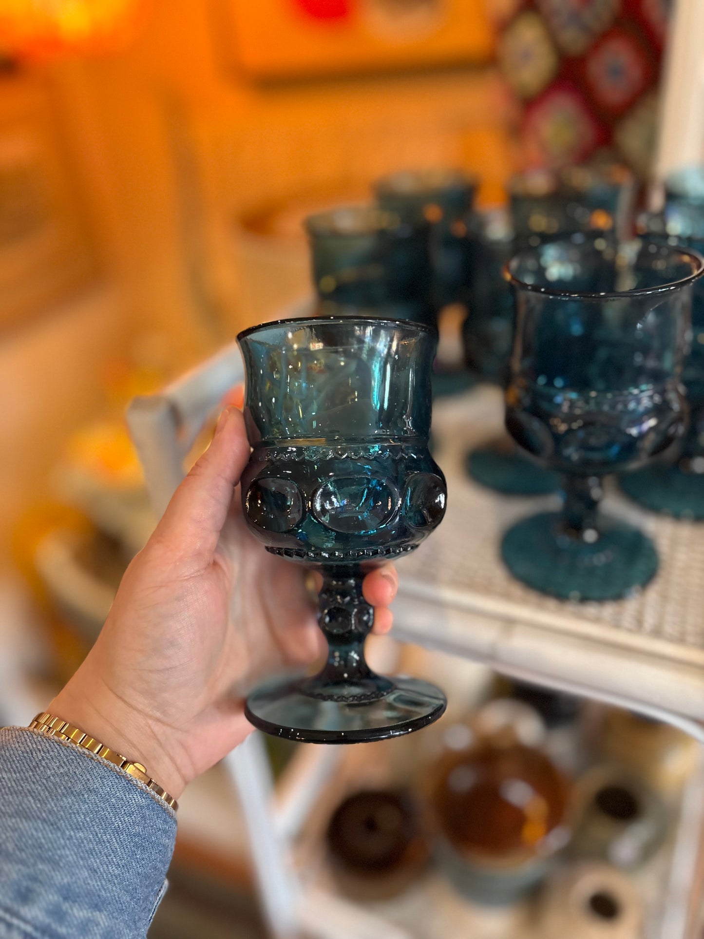 Set of 8 blue coloured wine glasses