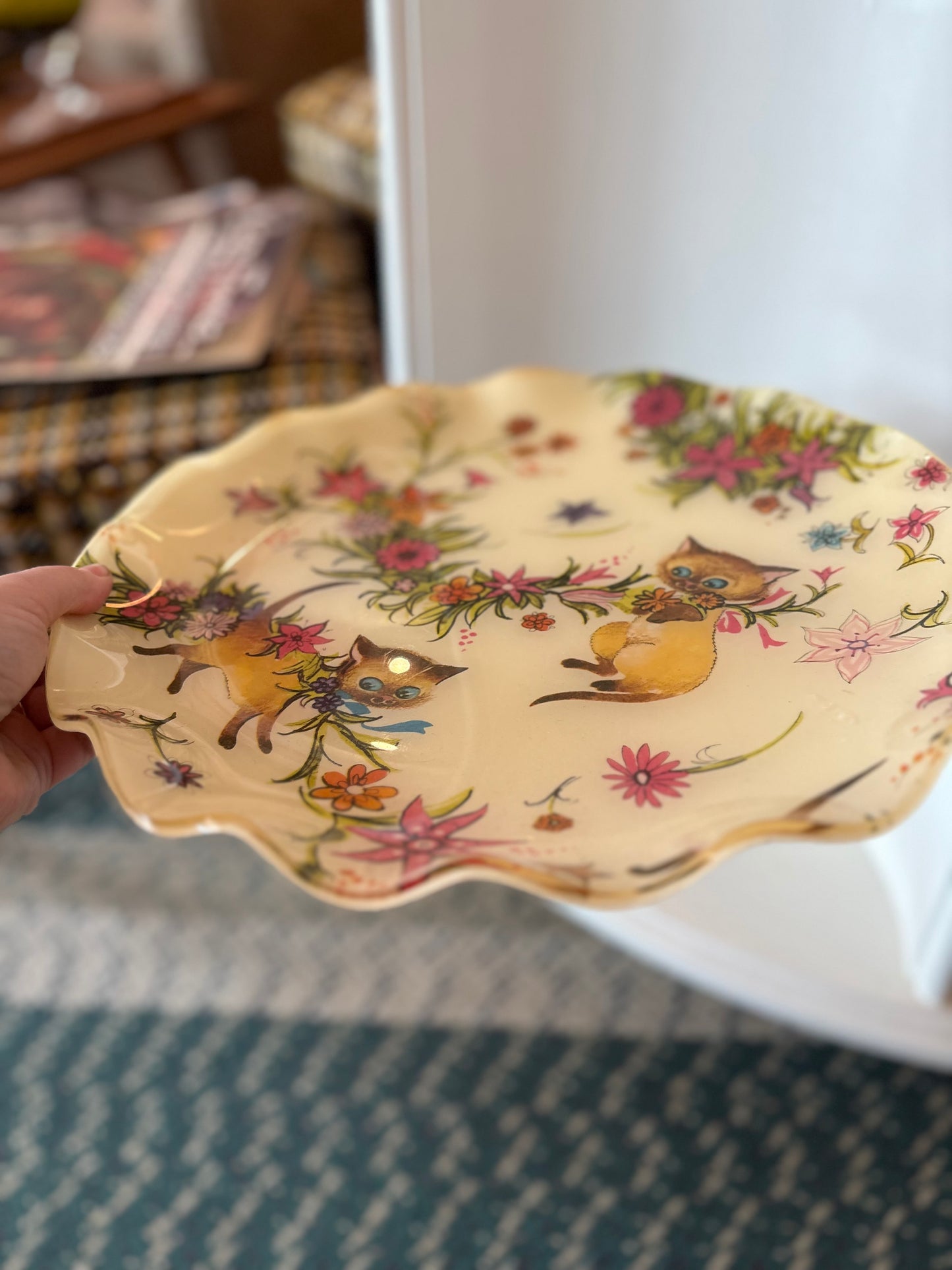 Fibreglass Cat Tray with florals