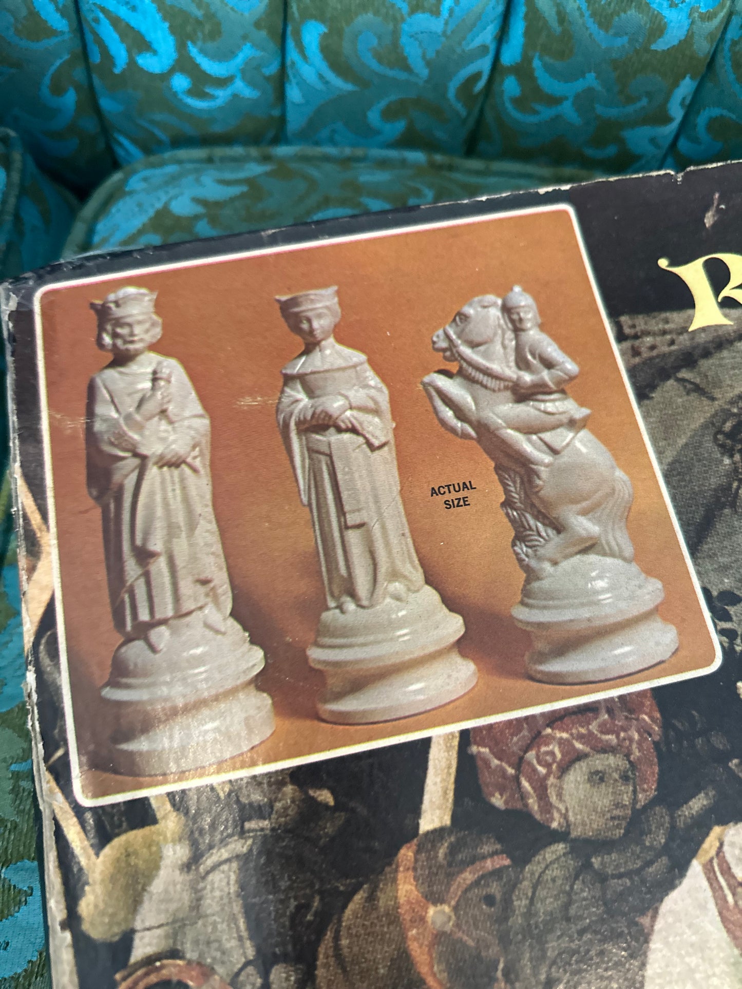 1970 Lowe Renaissance Chessmen chess set