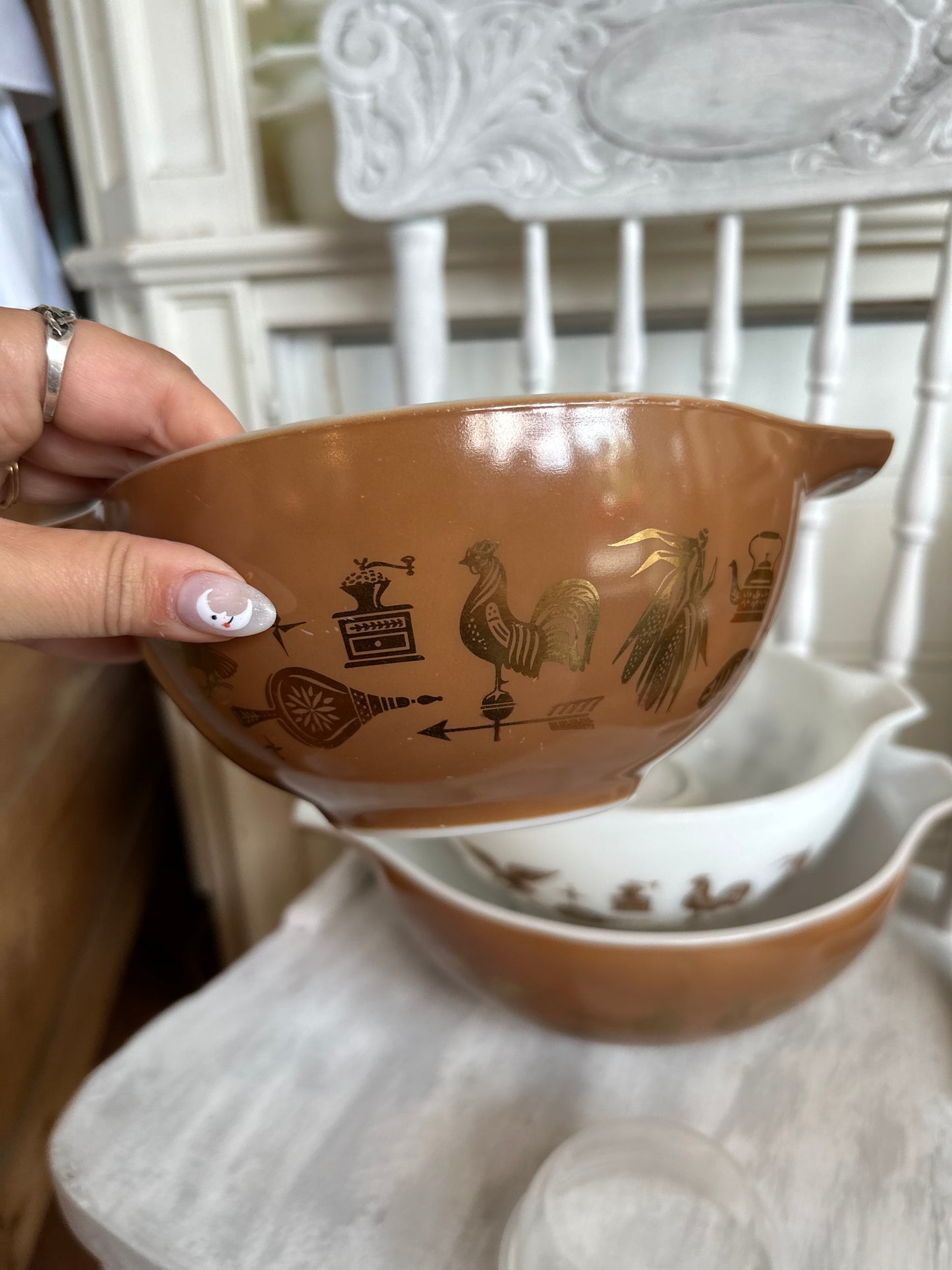 Early American Pyrex cinderella bowl 4 piece set