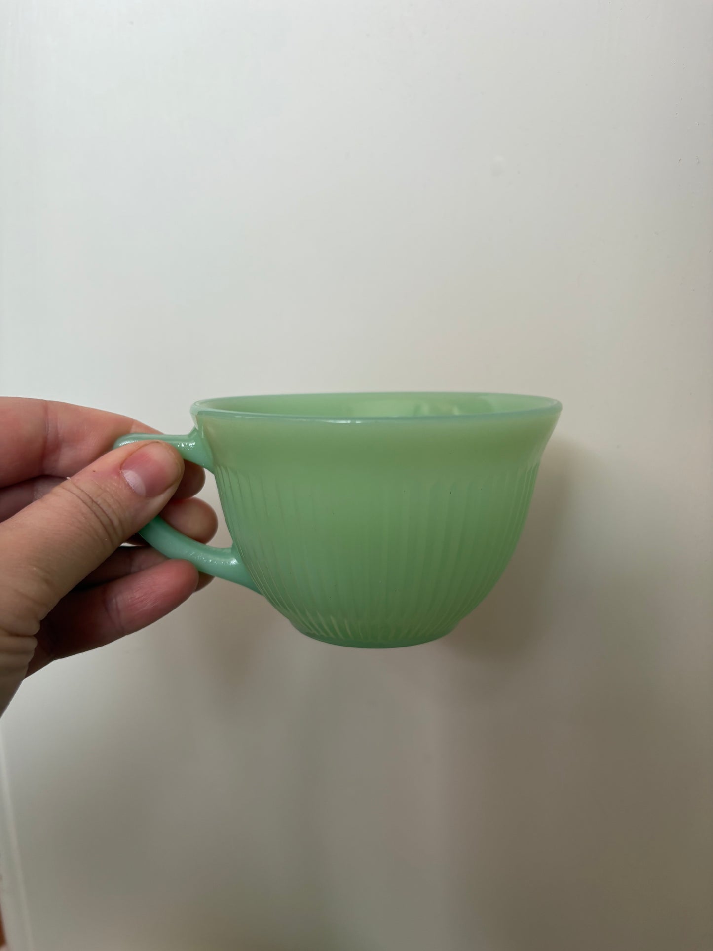 Jane Ray Jadeite cups & saucers