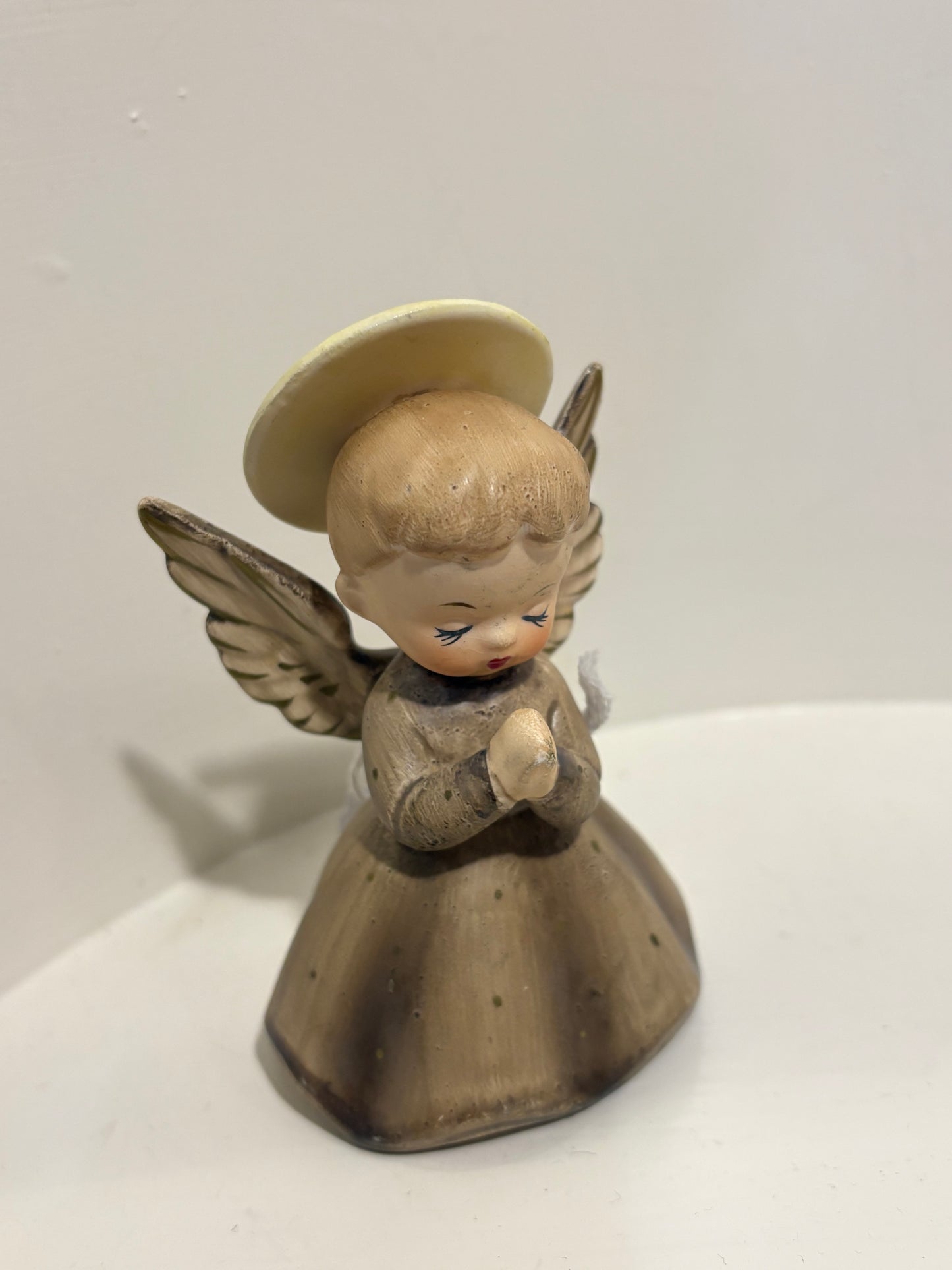 Napco Ware Ceramic Angel (eyes closed) - made in Japan