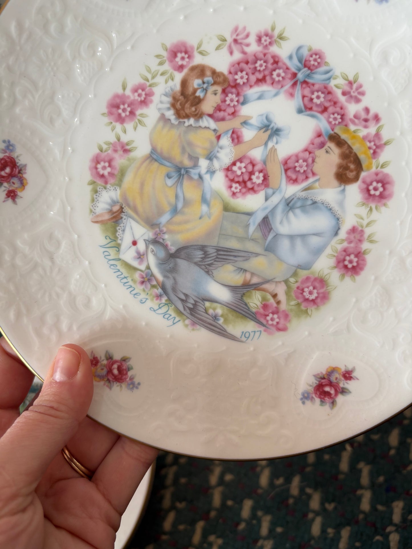 1977 Valentines Day Royal Doulton Plate